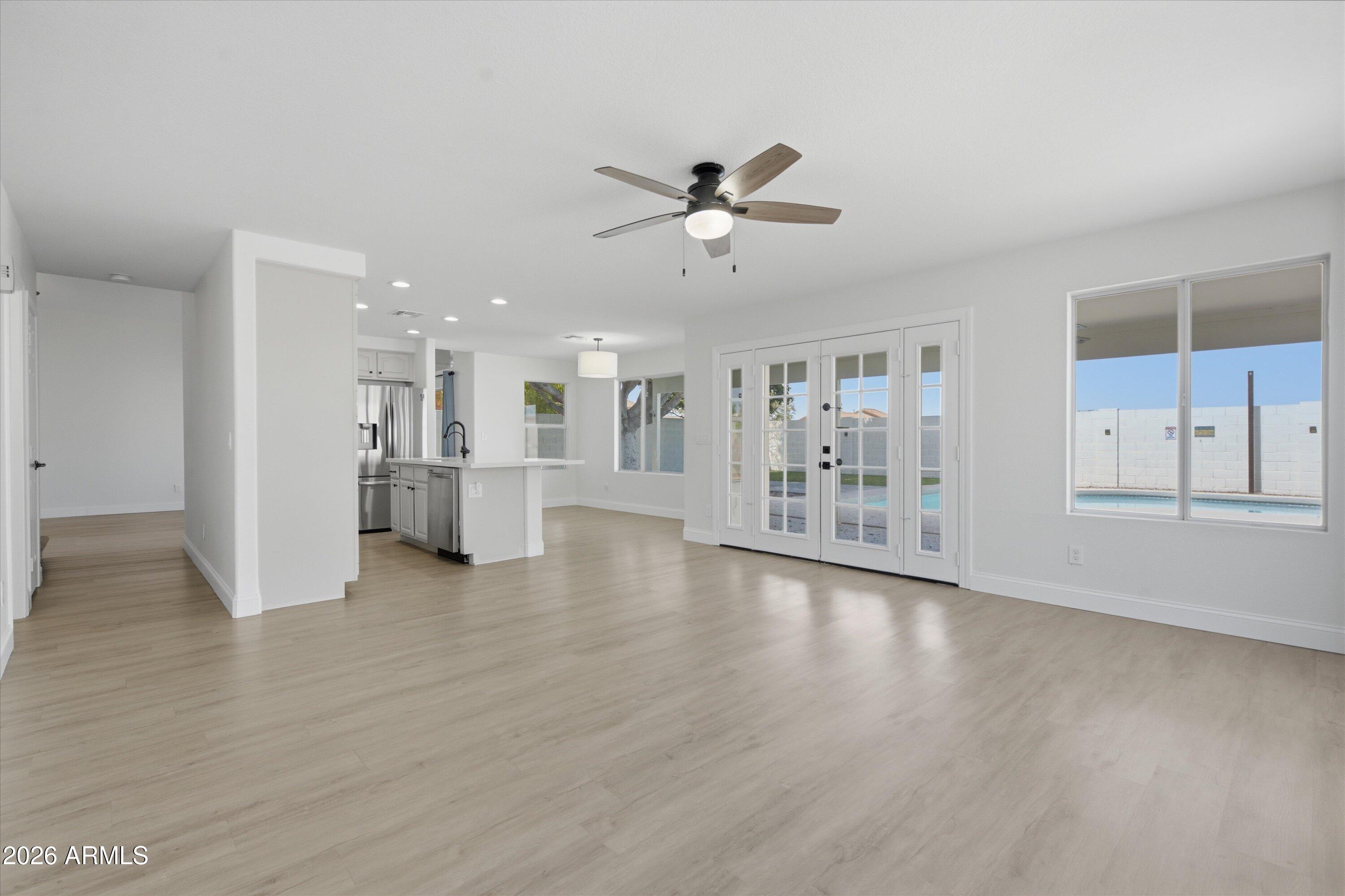 3522 N ARABELLA