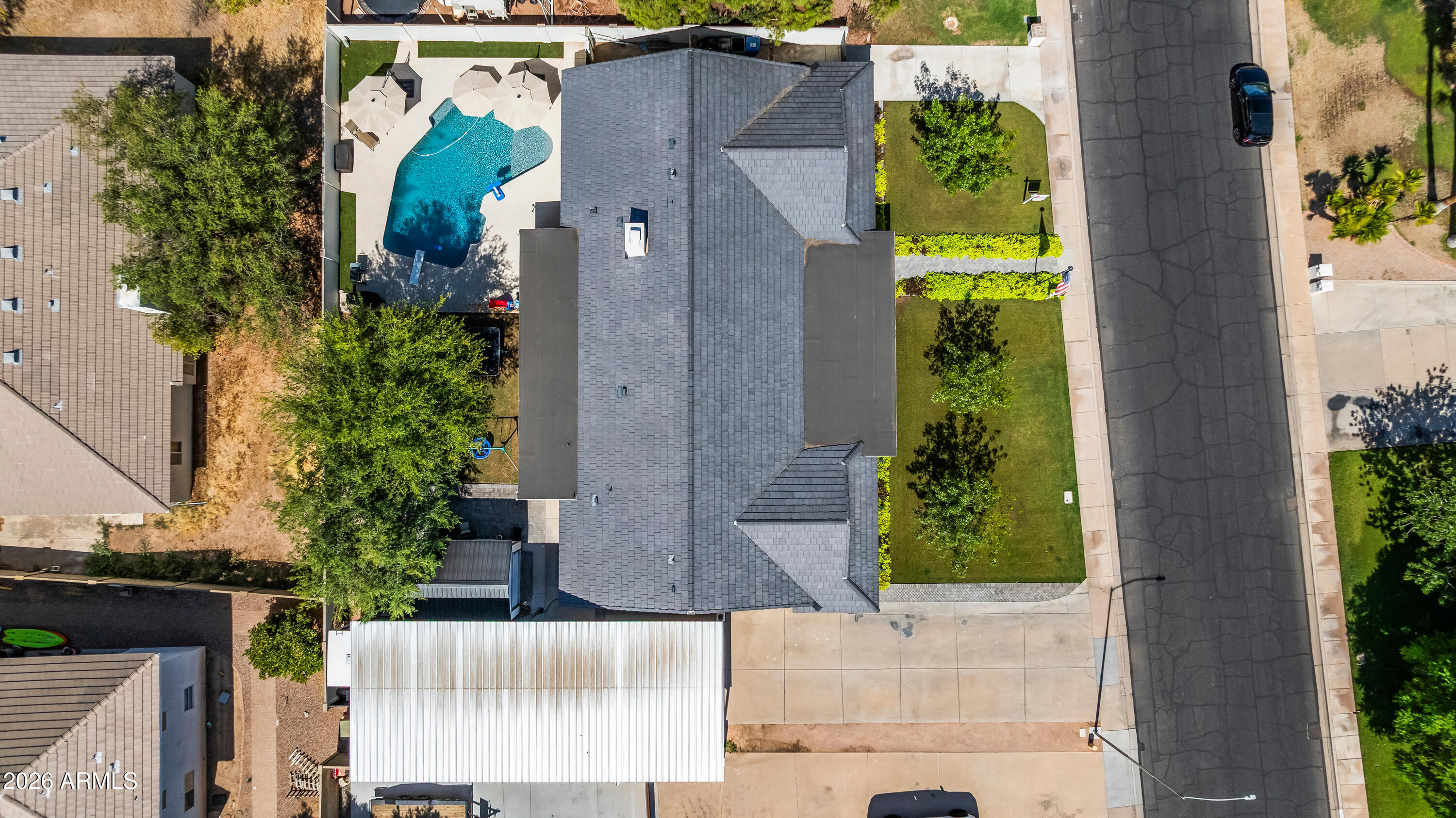 1743 E EVERGREEN Street