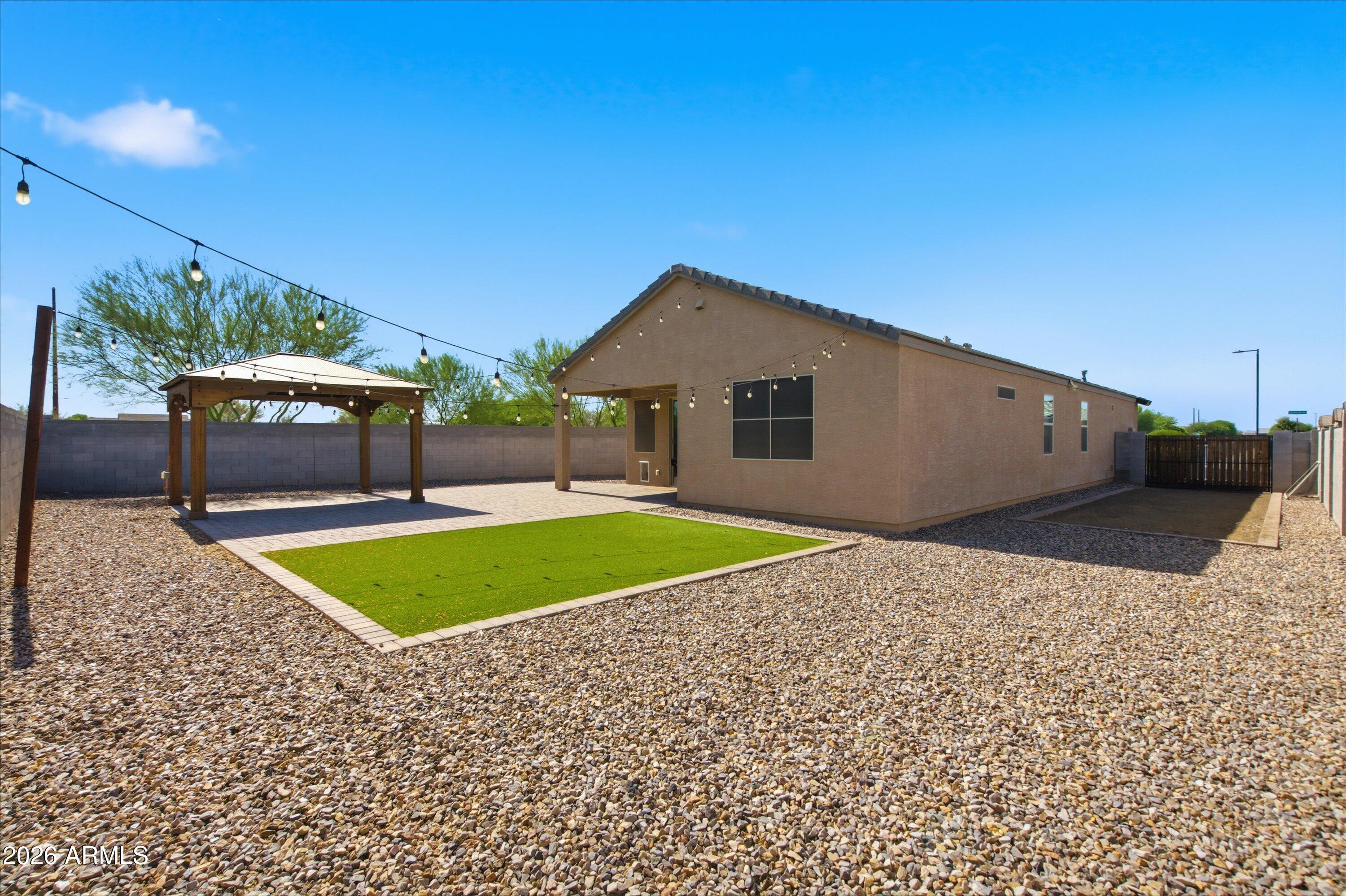 3537 E SANDOVAL Drive