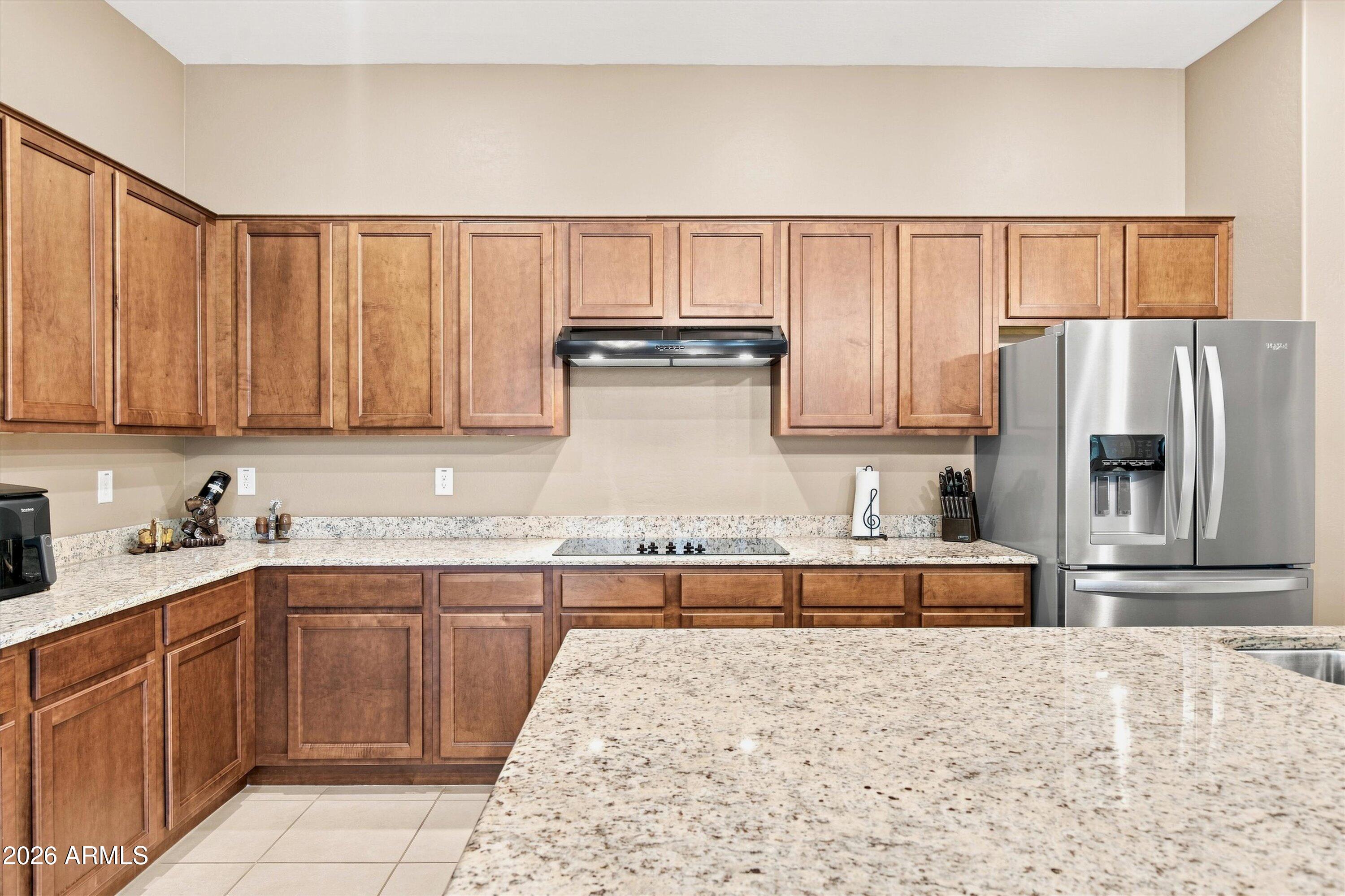 41343 W ARVADA Lane