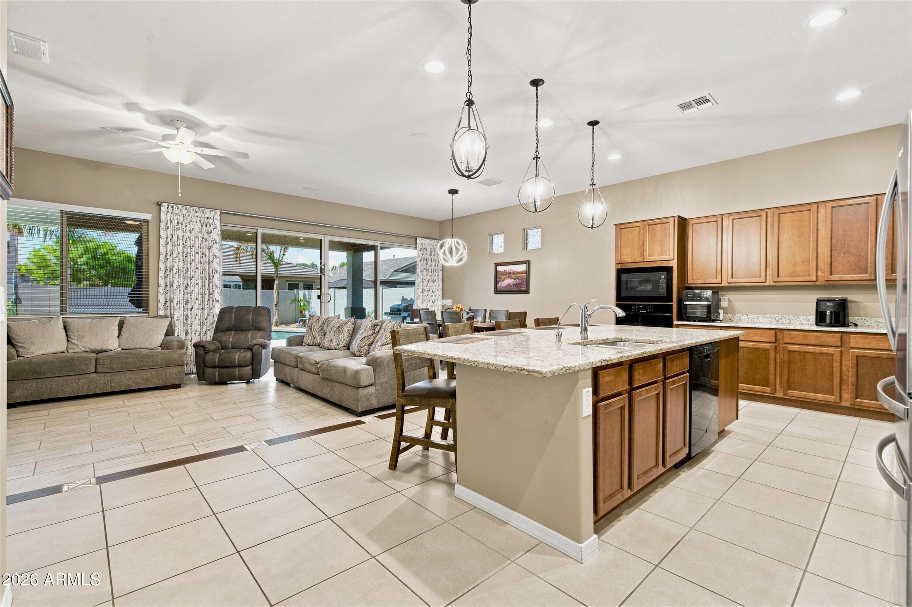 41343 W ARVADA Lane