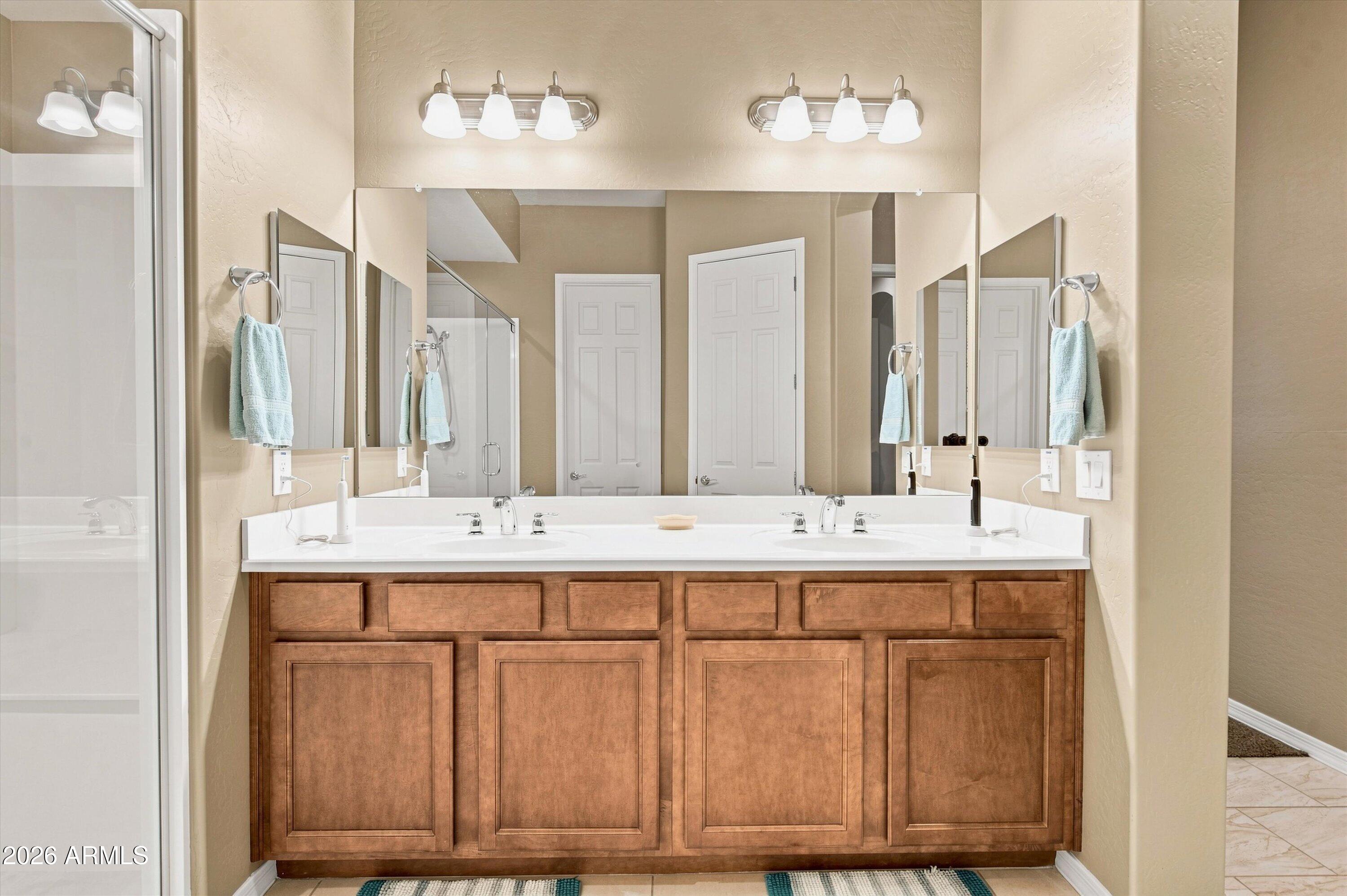 41343 W ARVADA Lane
