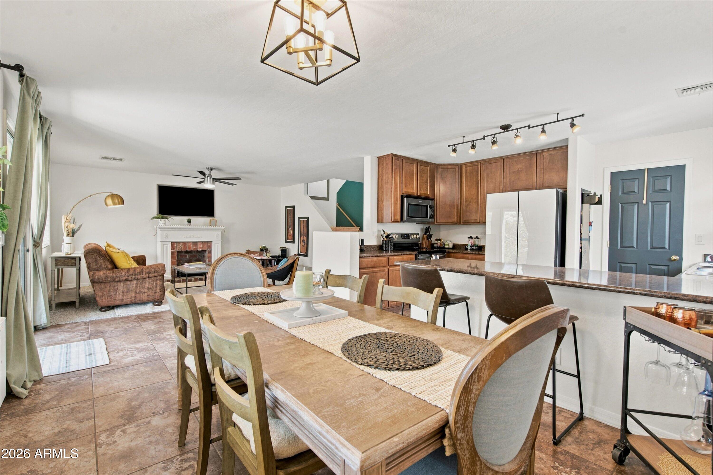 11831 W Avenida Del Sol