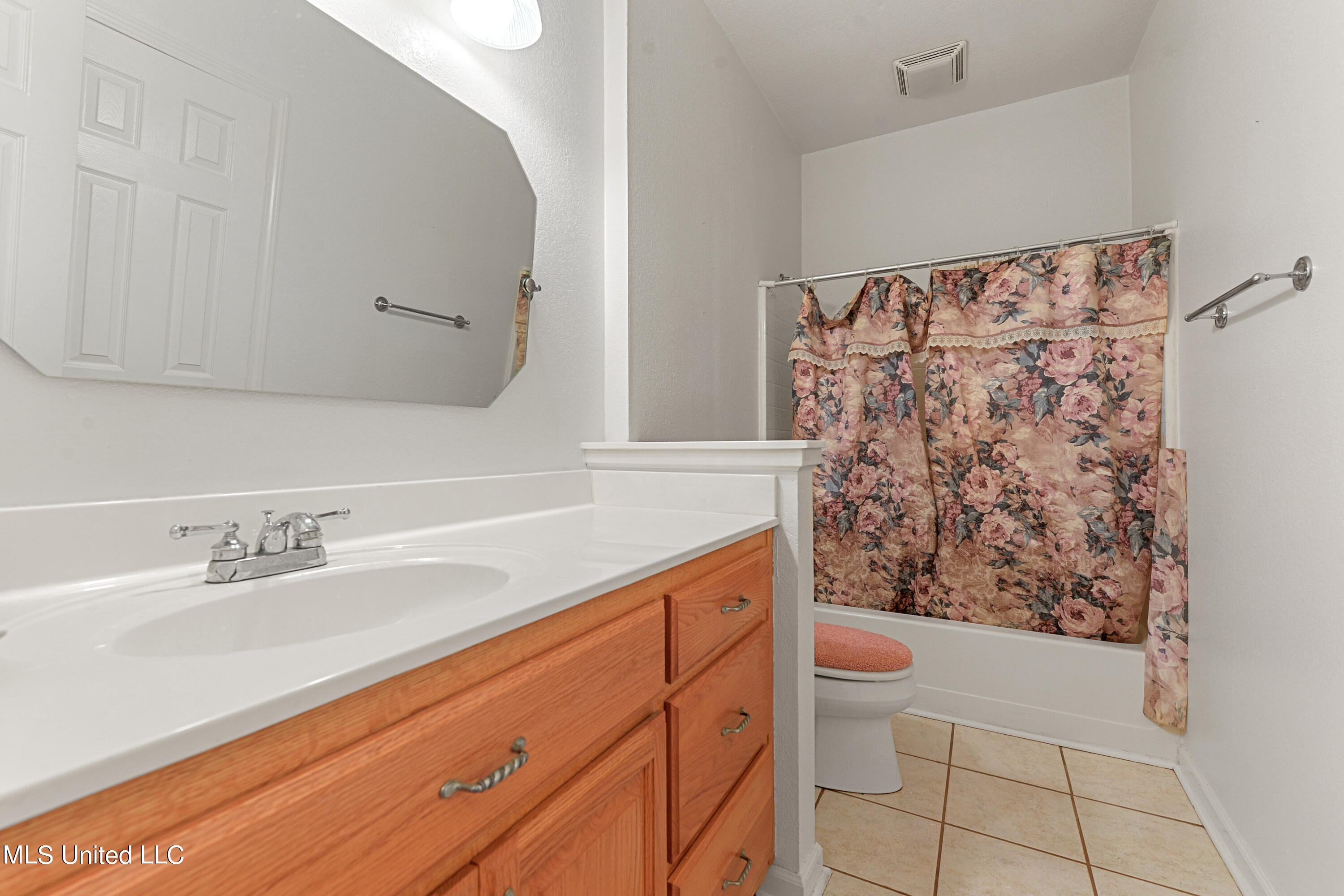 3801 Tangerine Street