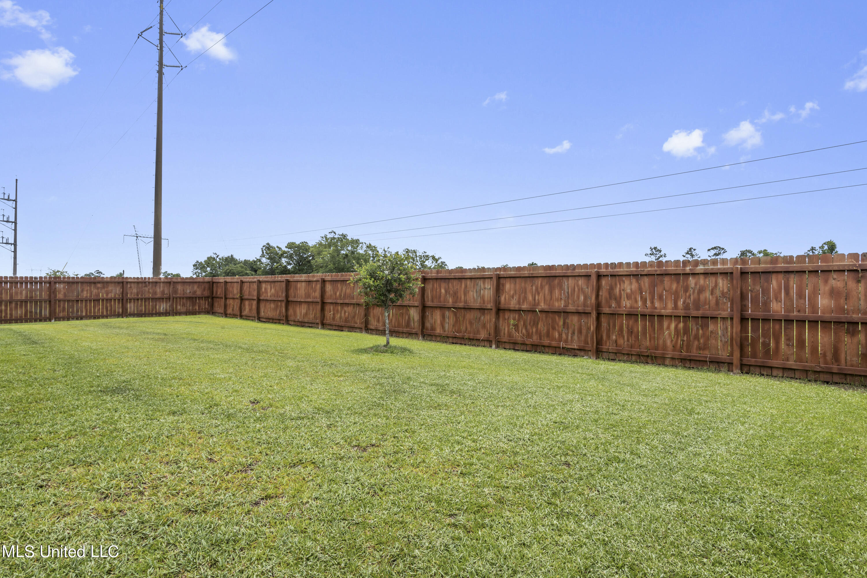 9387 Lost Tree Trail