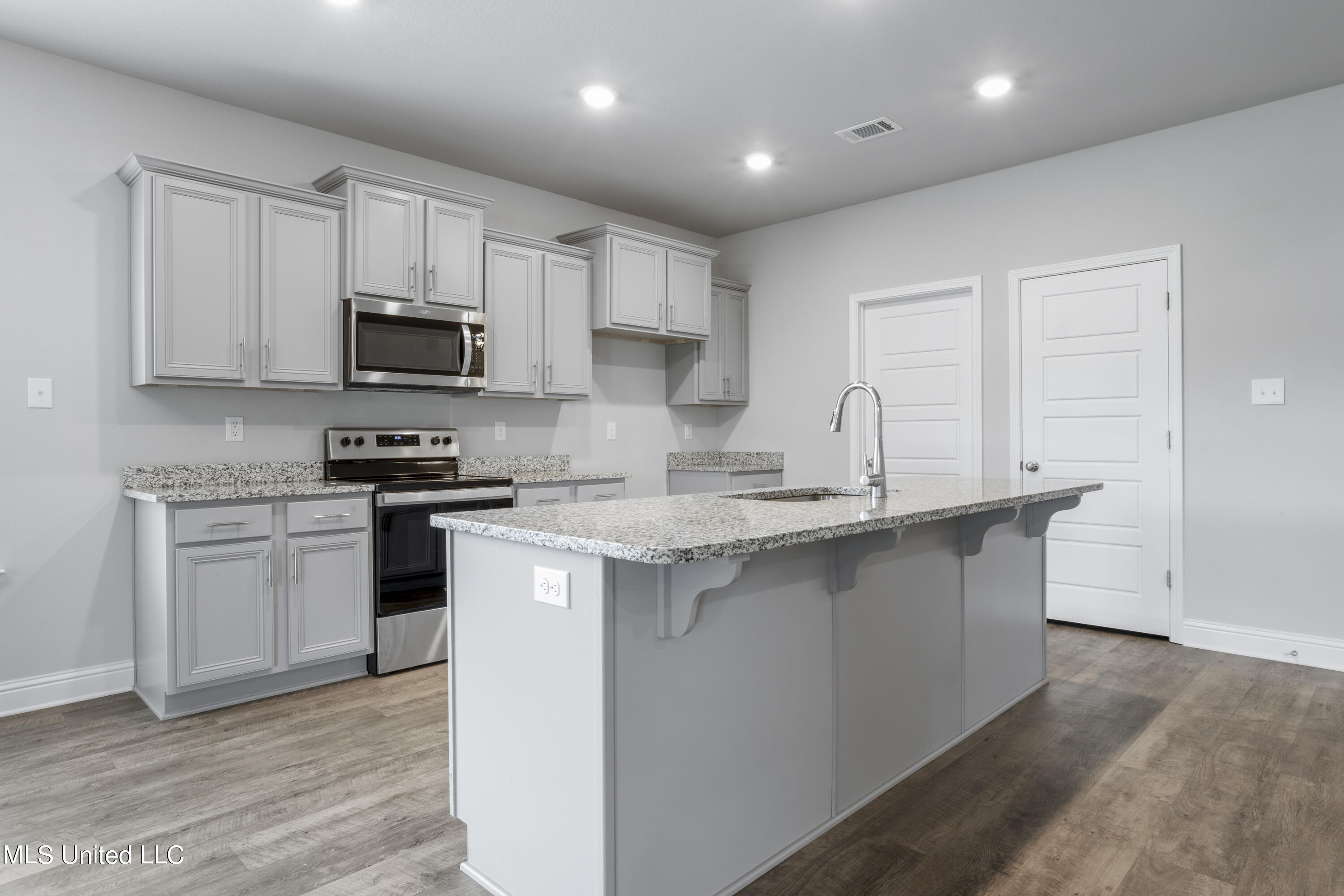 9387 Lost Tree Trail