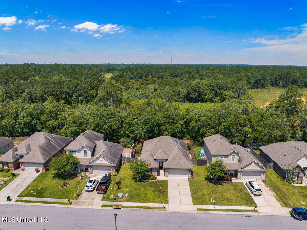 15211 Clemson Avenue