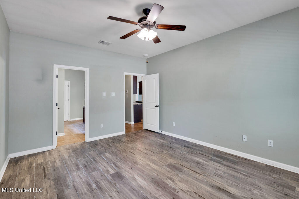 15211 Clemson Avenue