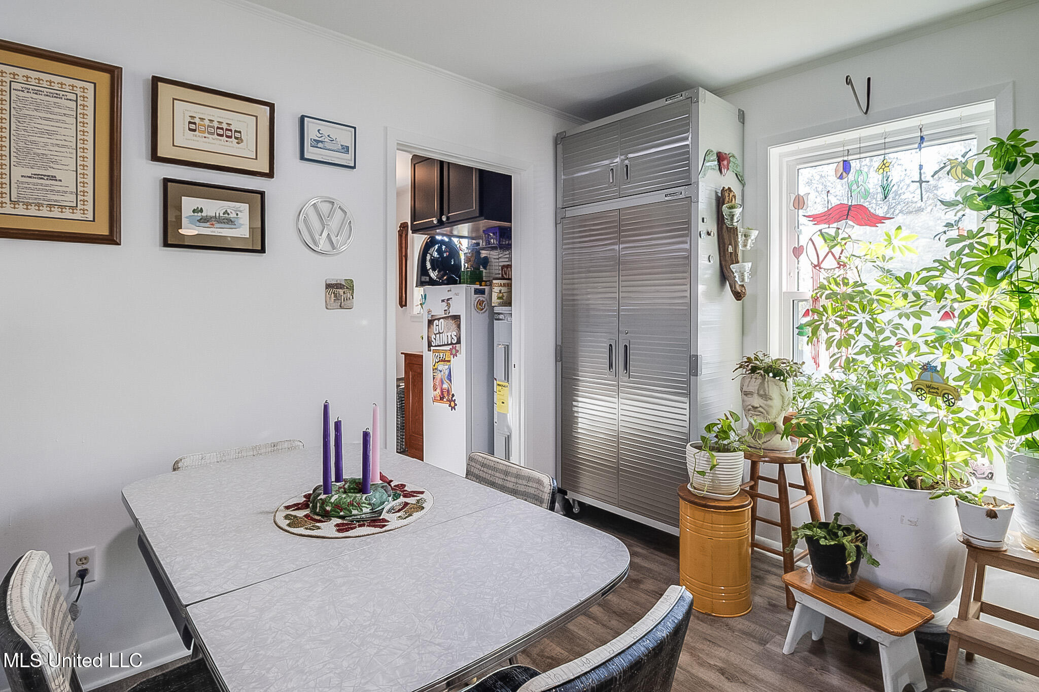 1014 W College Avenue