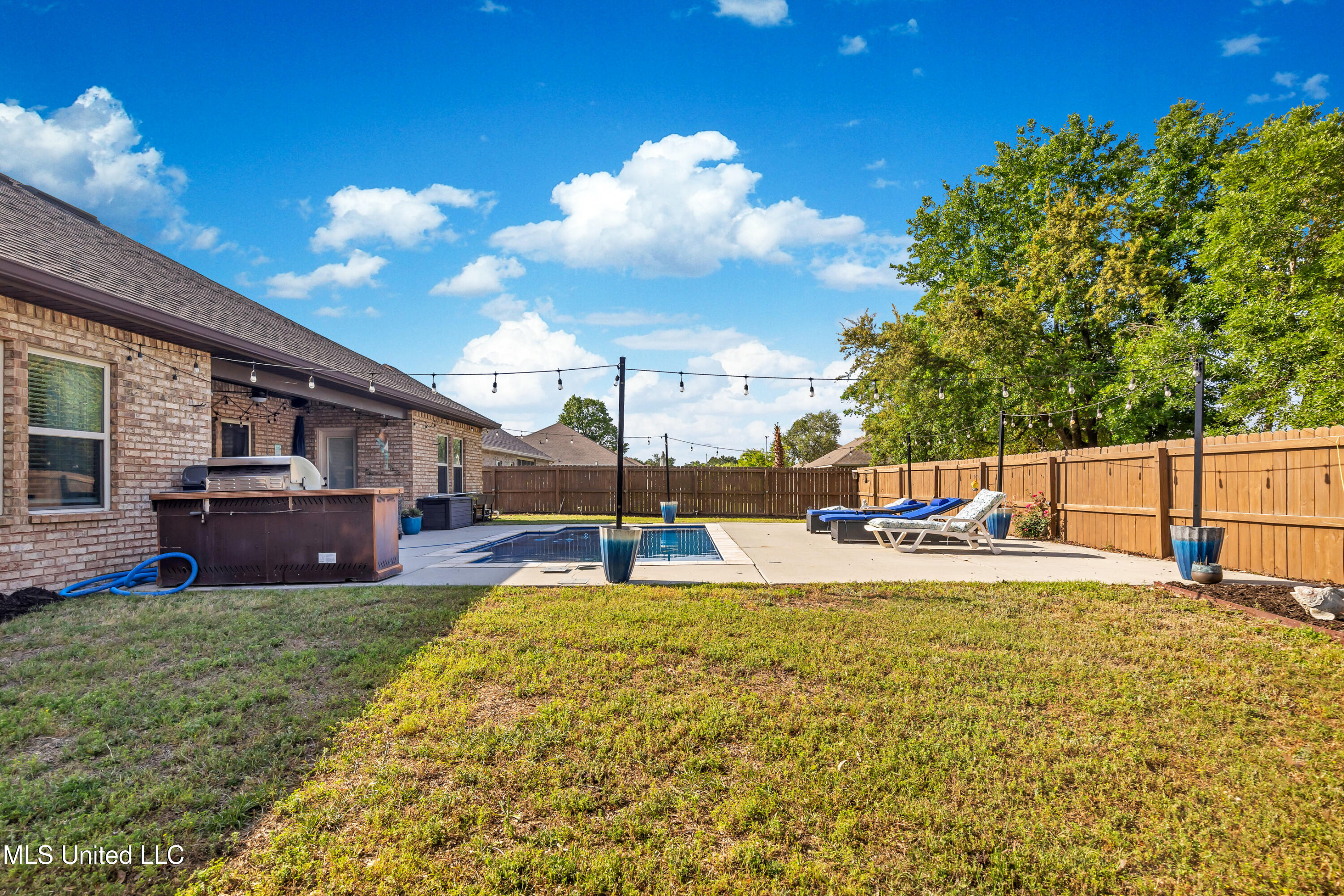 6509 Sugarcane Circle