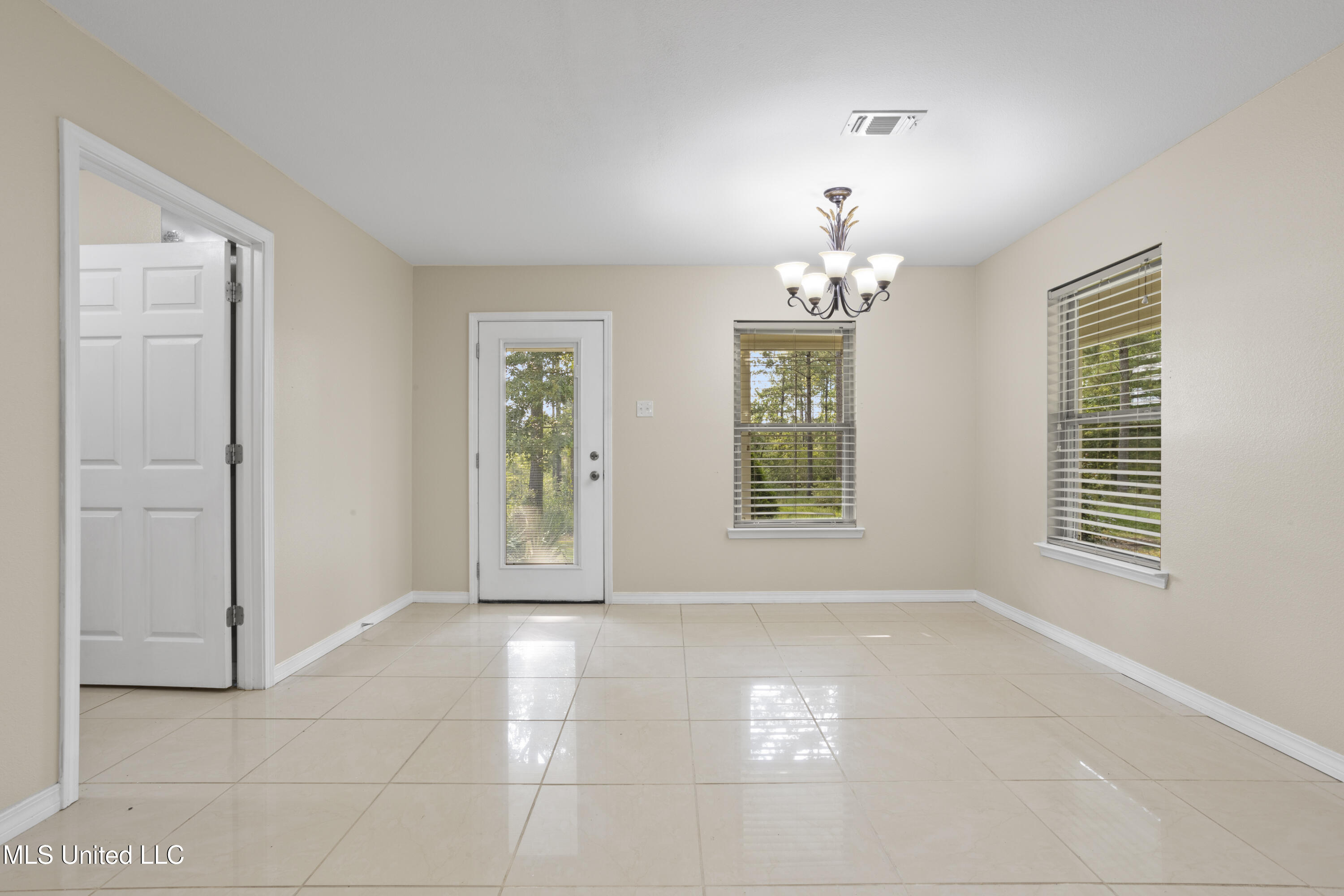 24031 Old River Road