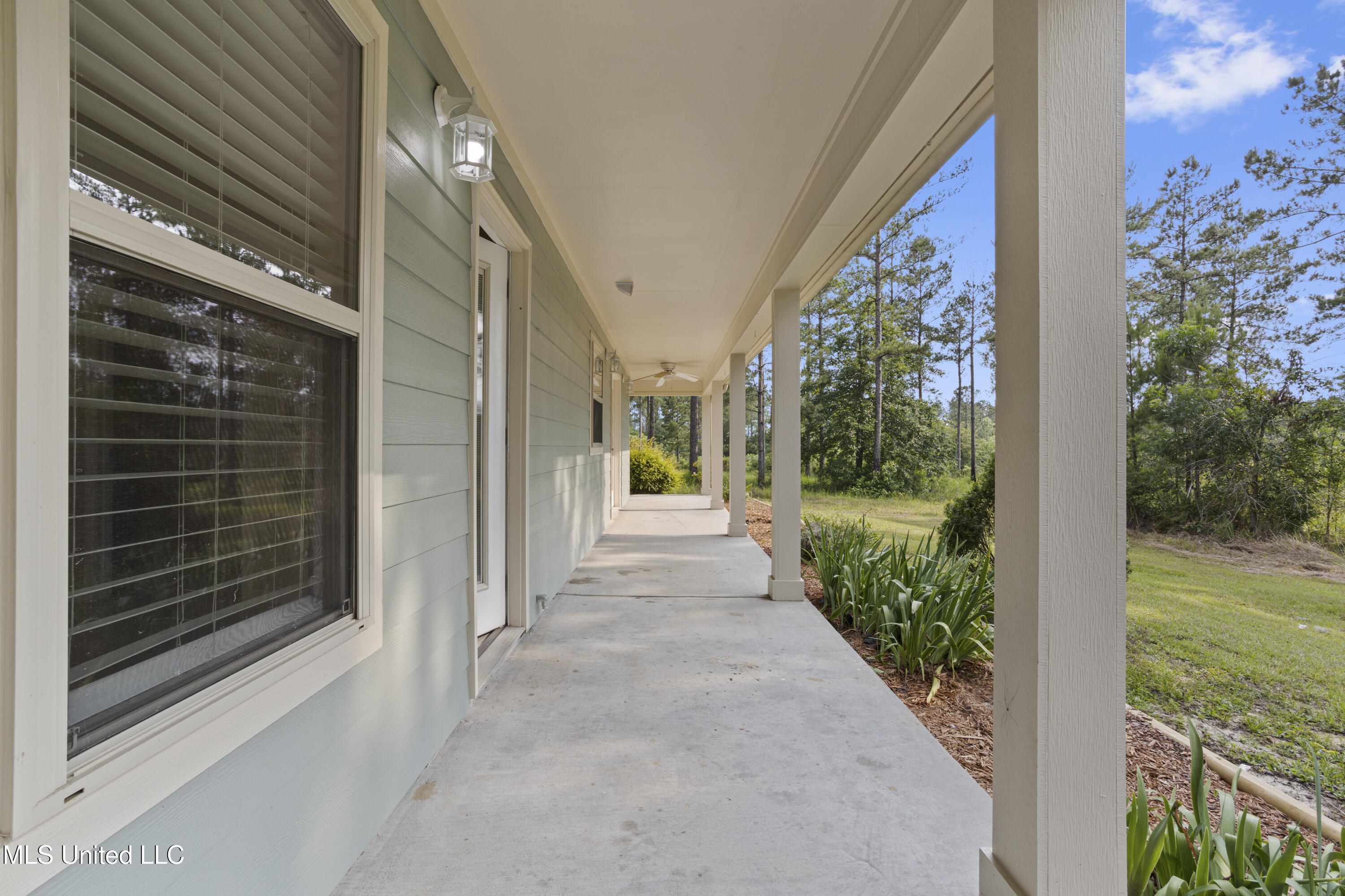 24031 Old River Road