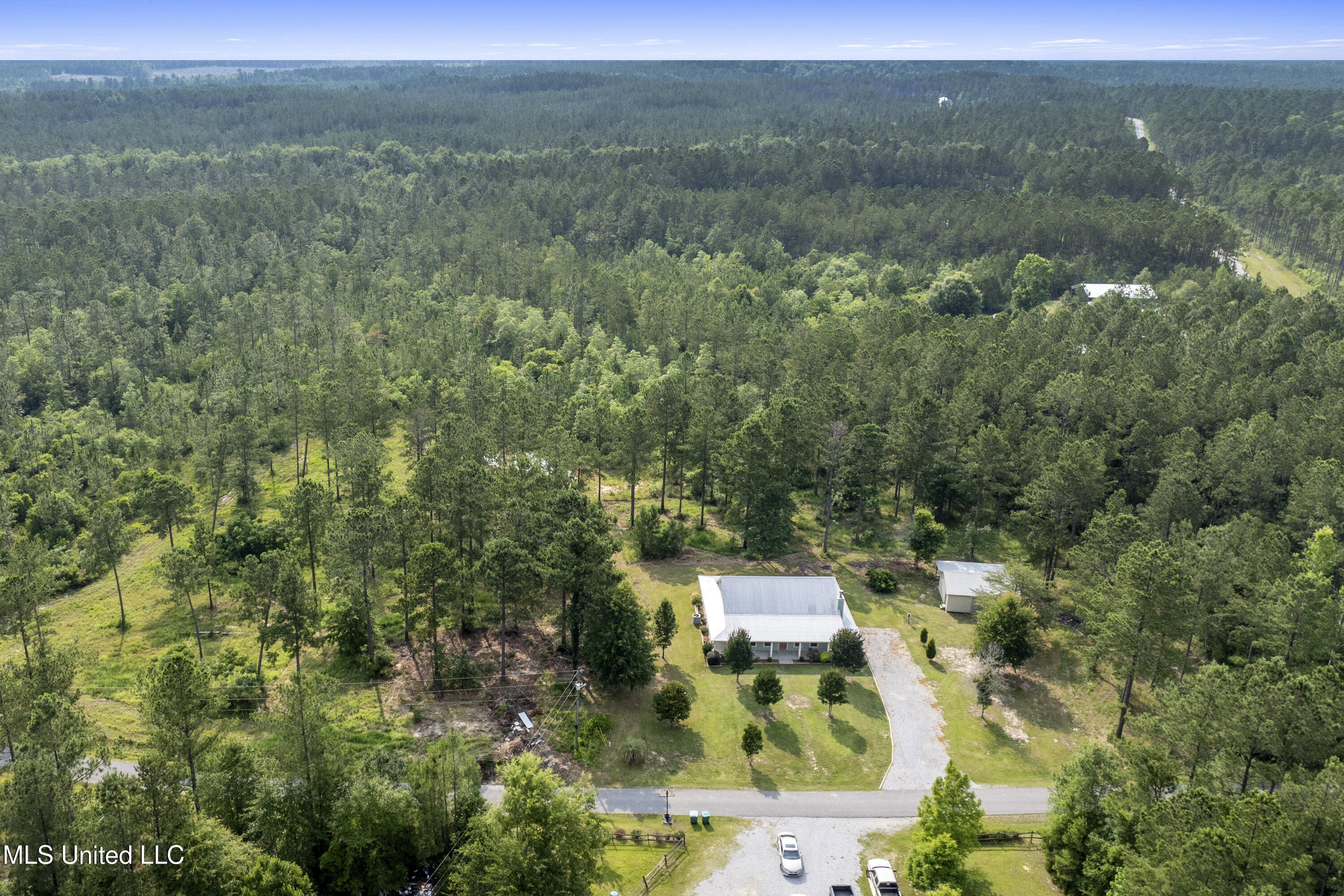 24031 Old River Road