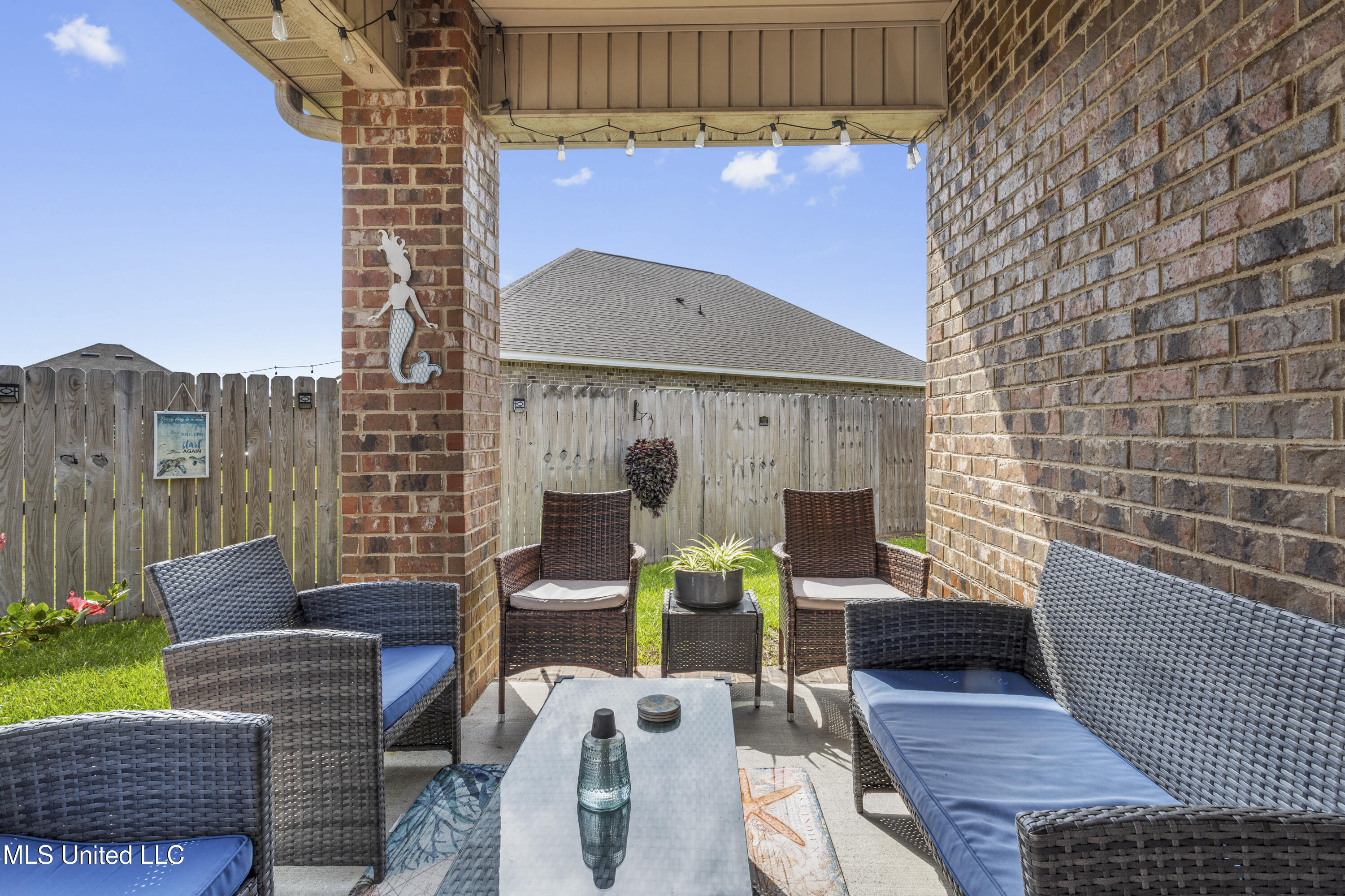 6804 Sweetclover Drive