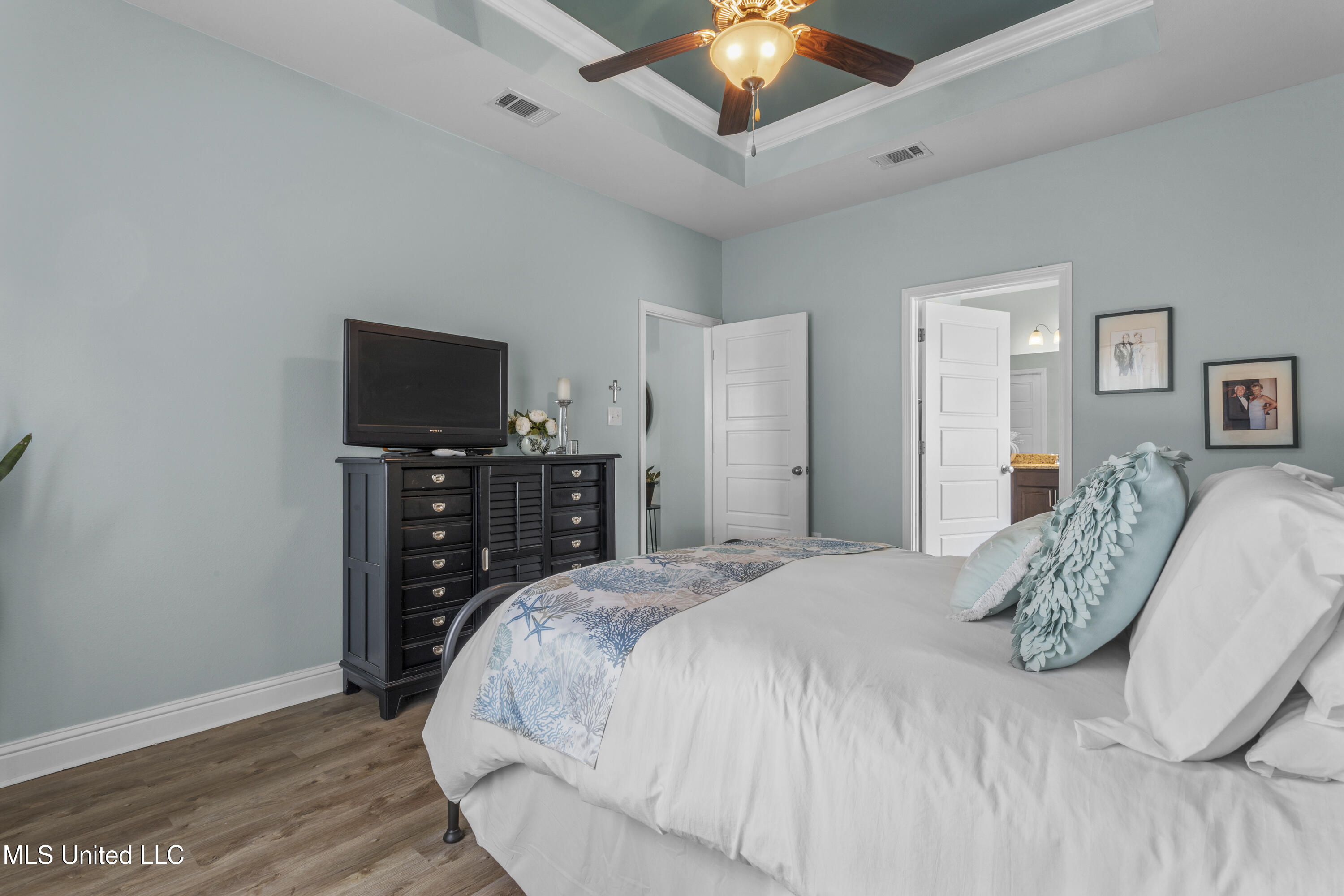 6804 Sweetclover Drive