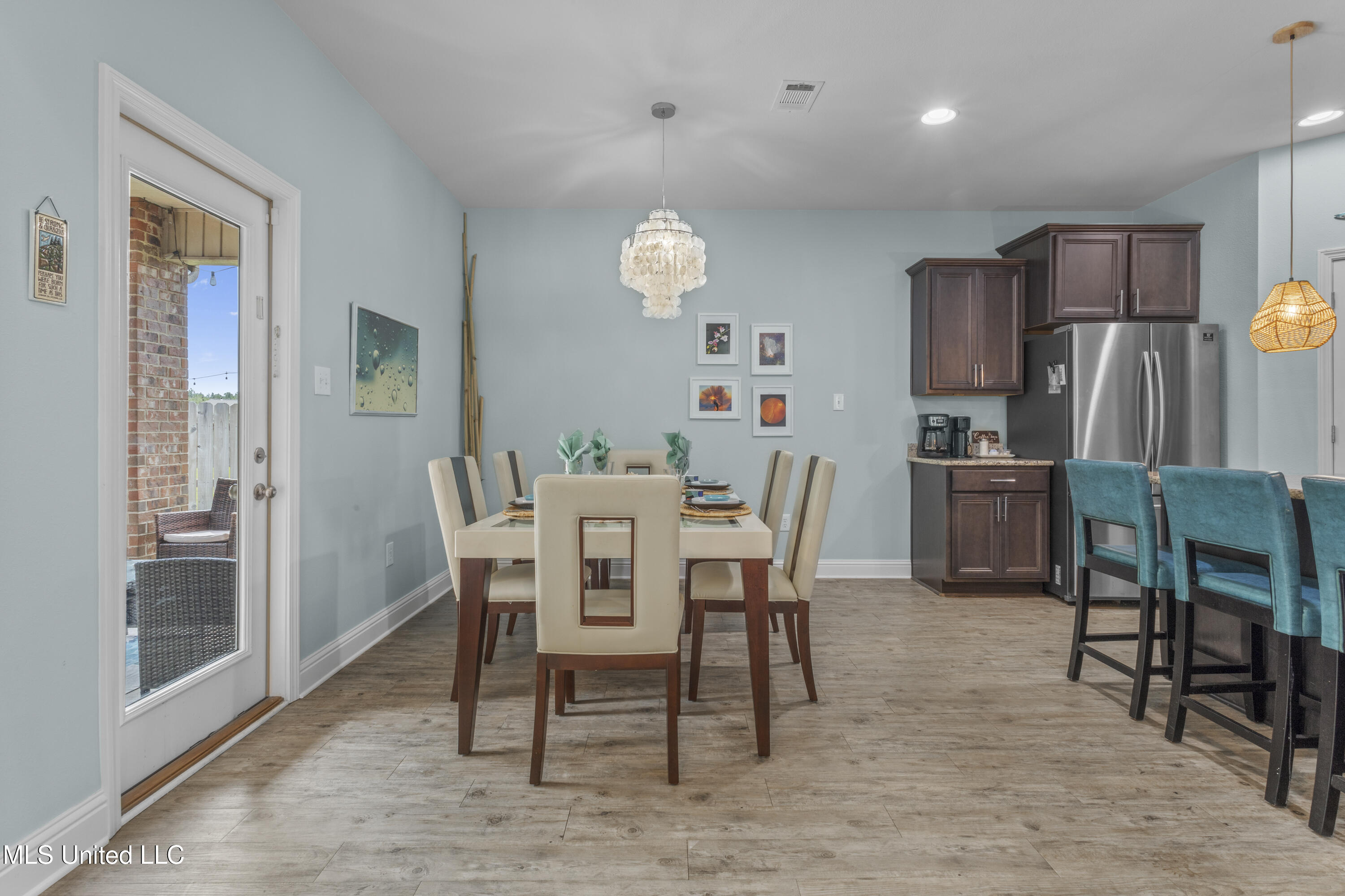 6804 Sweetclover Drive