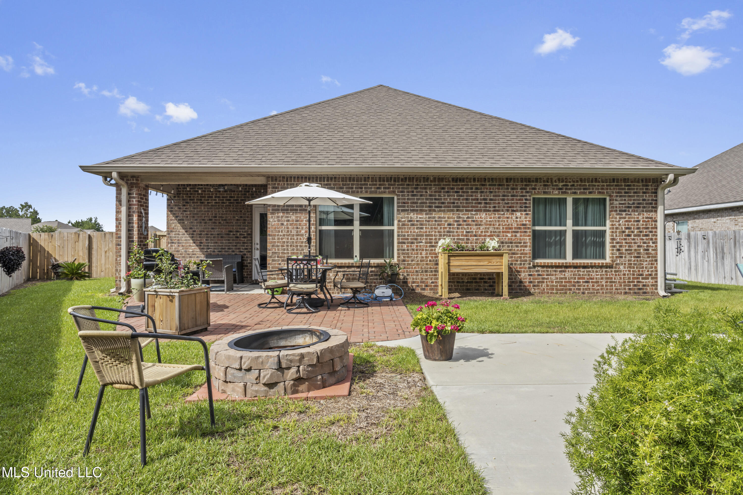 6804 Sweetclover Drive