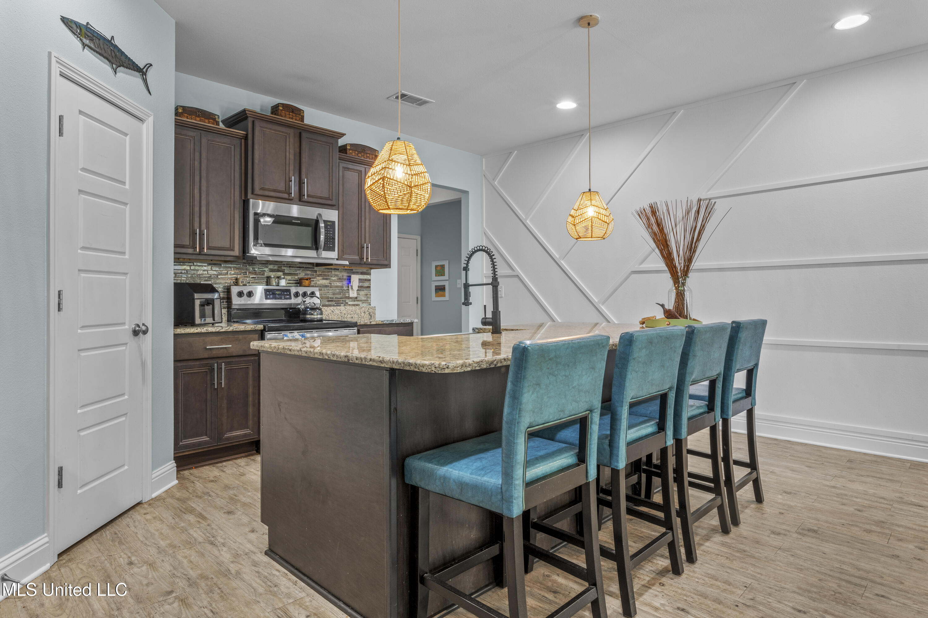 6804 Sweetclover Drive