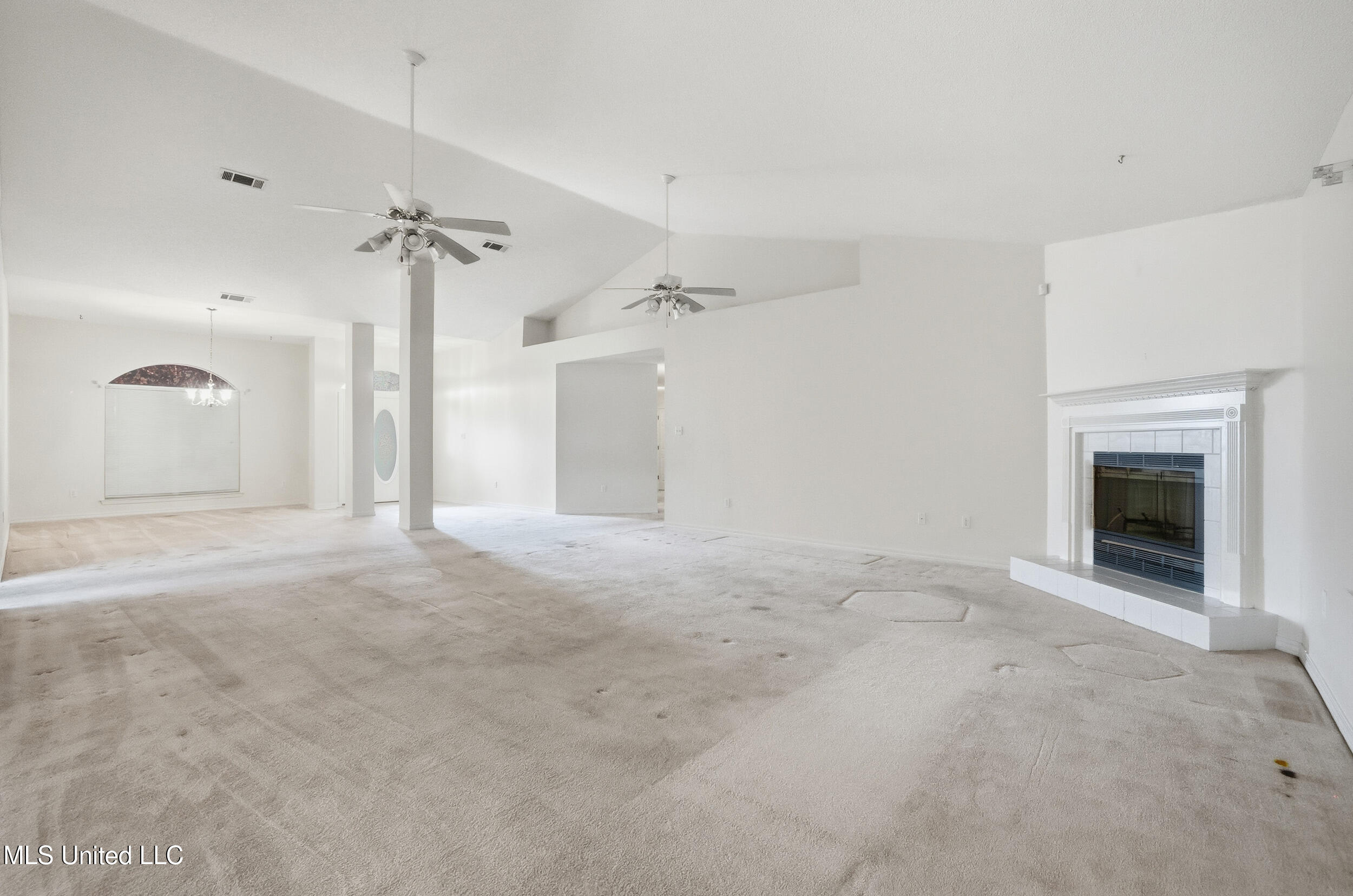 14352 Brettonwood Cove