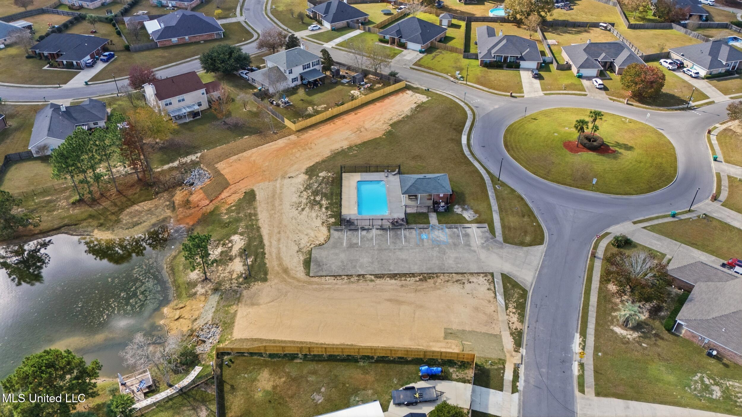 14352 Brettonwood Cove