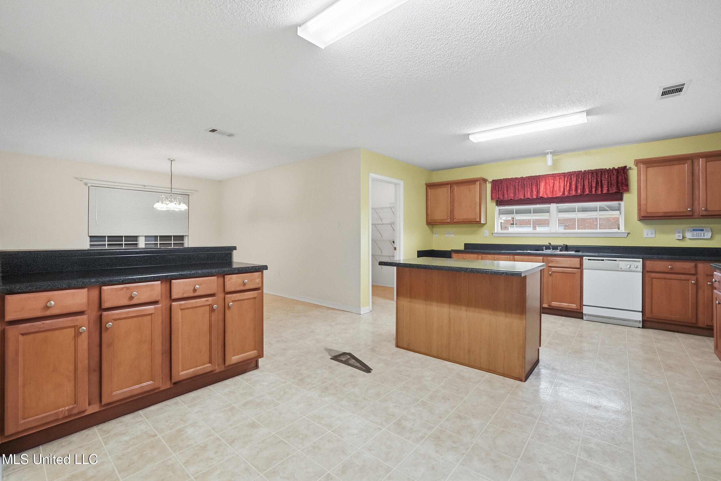 14352 Brettonwood Cove