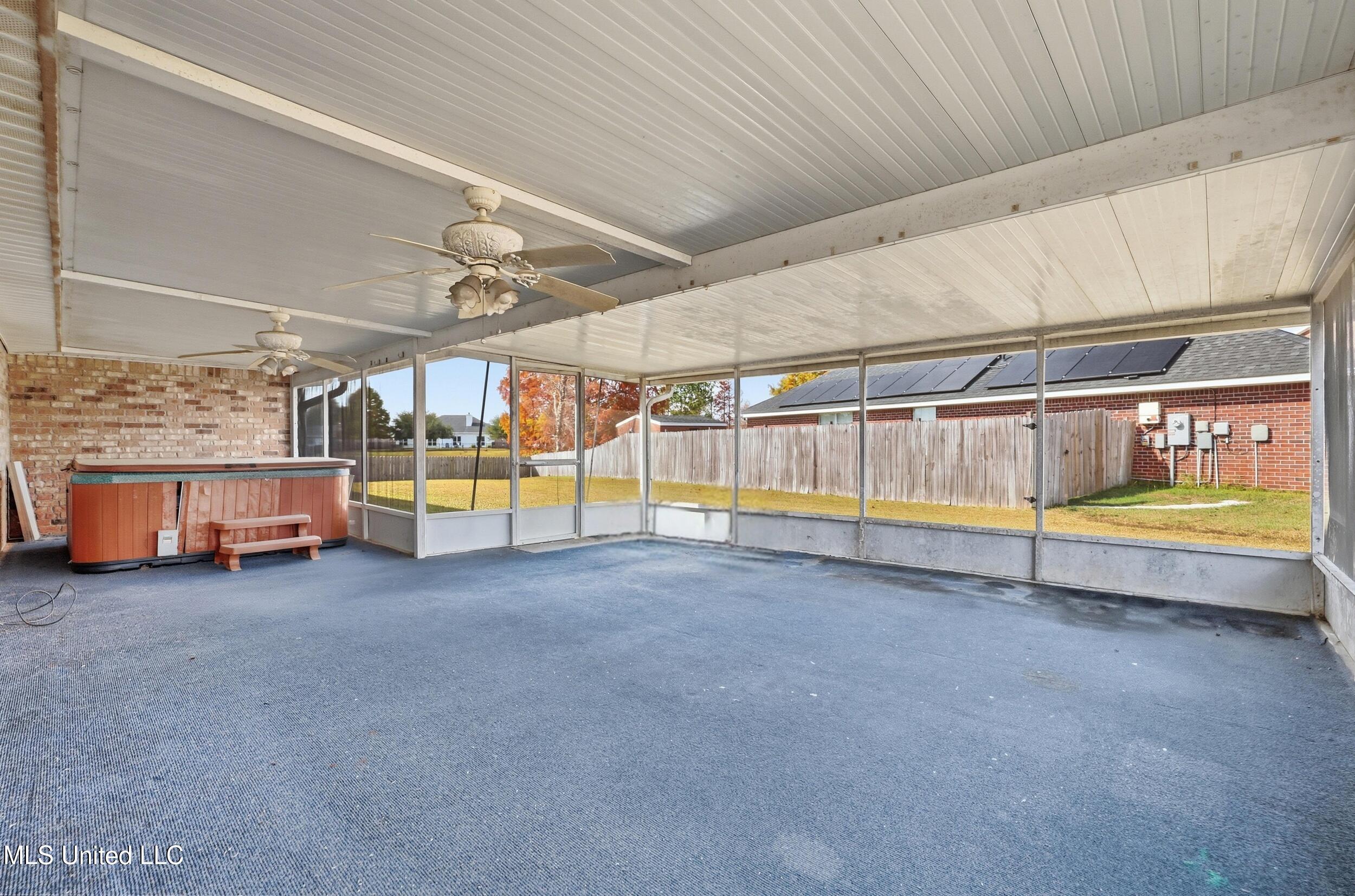 14352 Brettonwood Cove