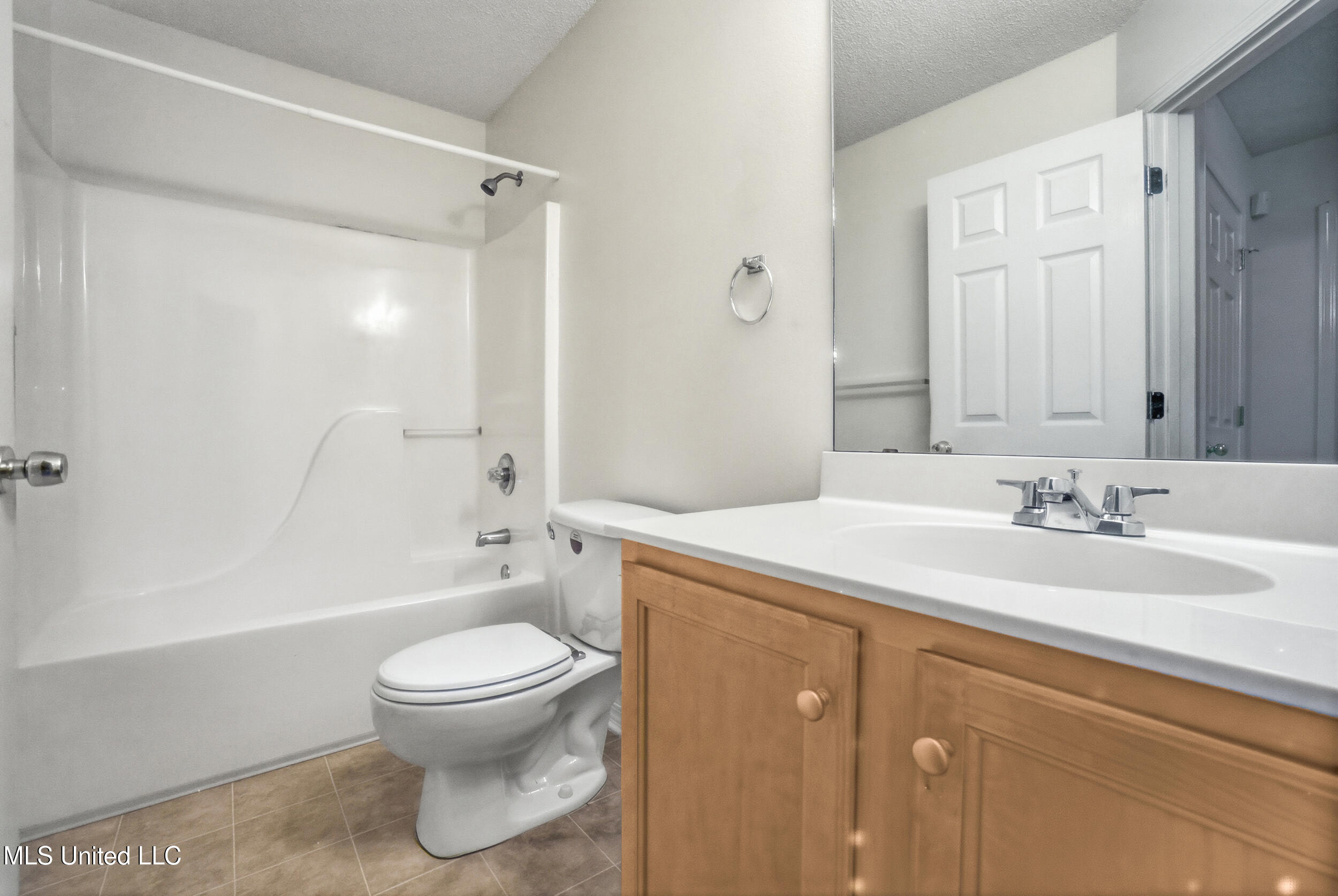 14352 Brettonwood Cove