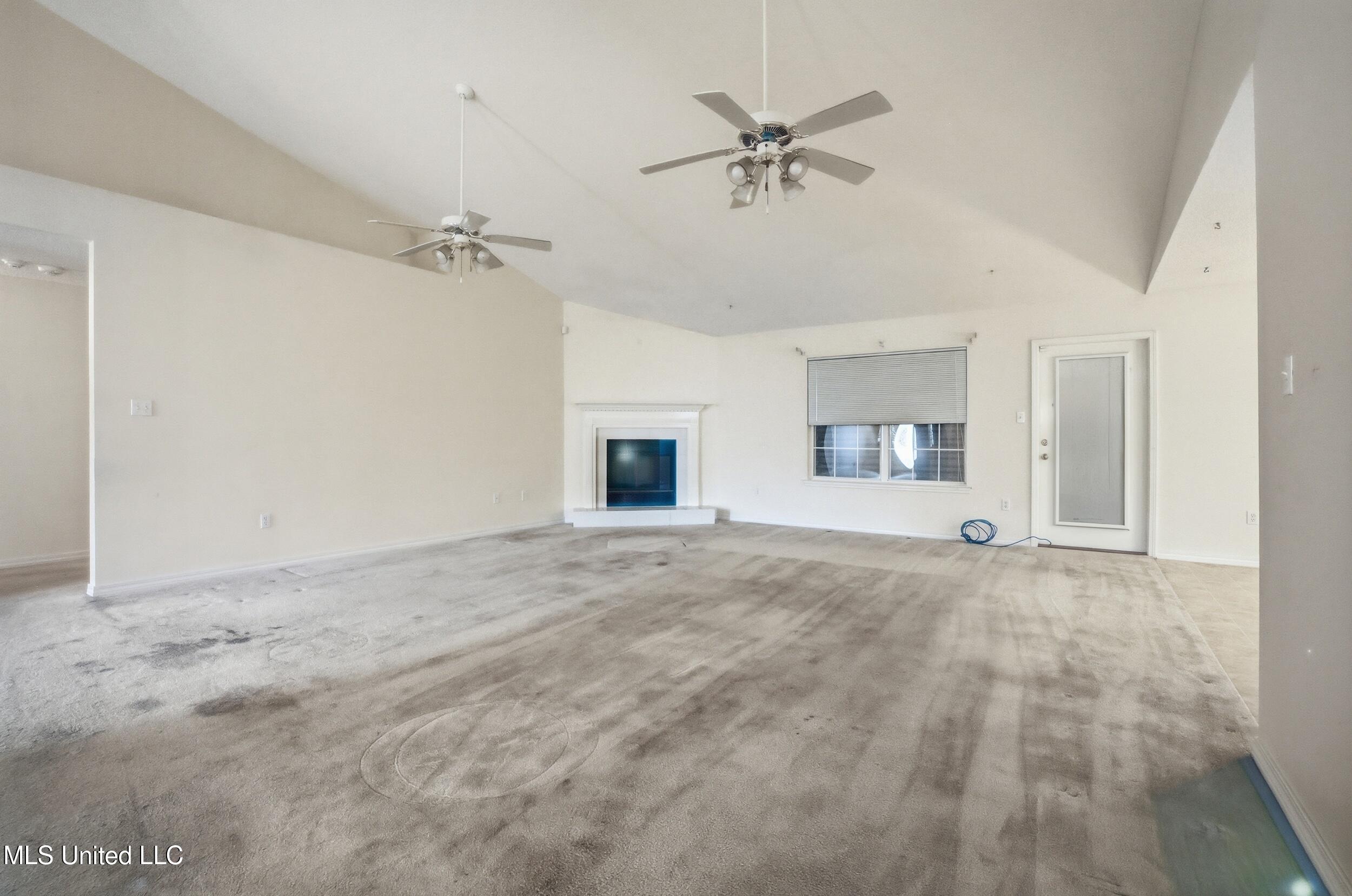 14352 Brettonwood Cove