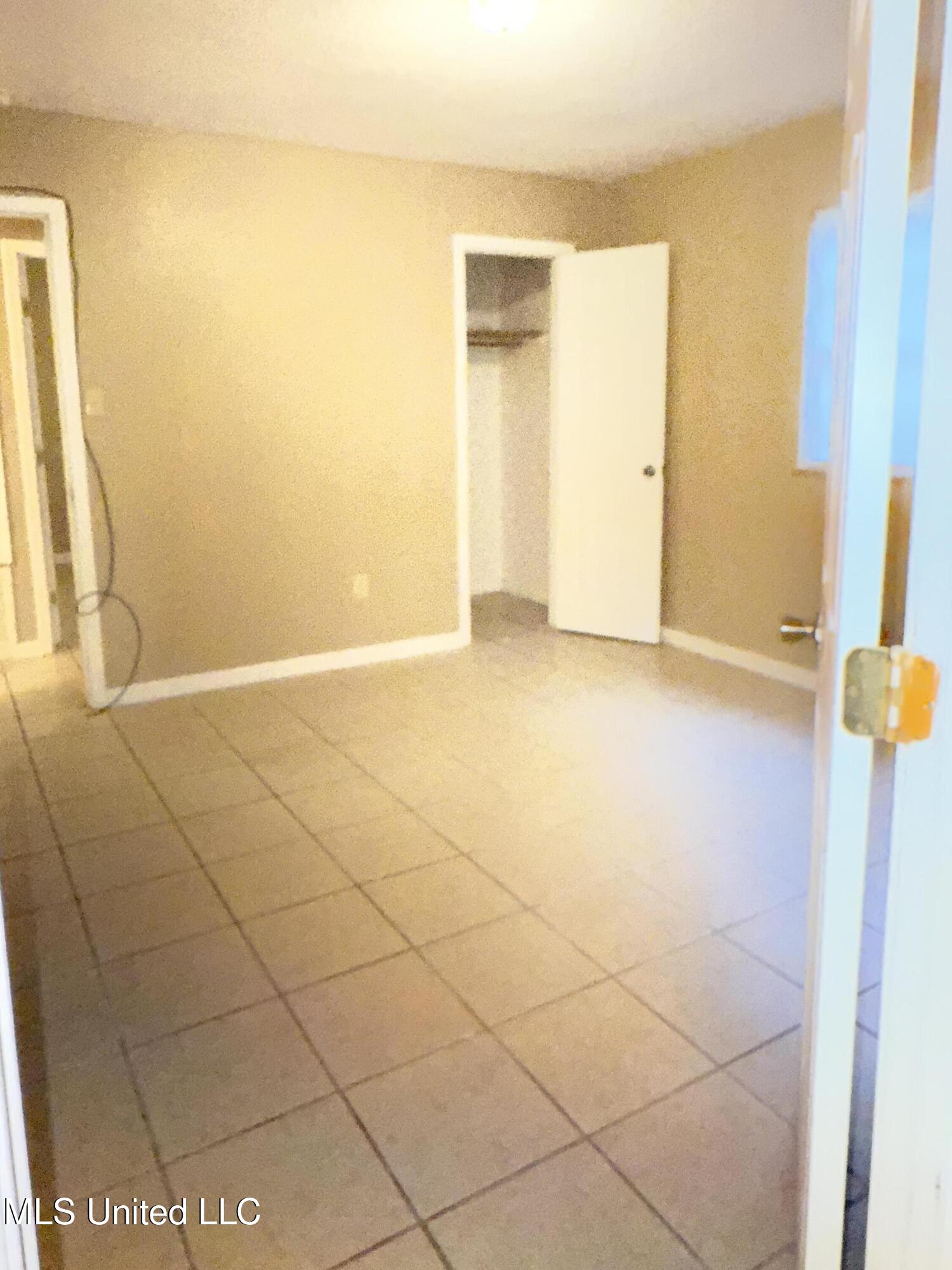 2824 Perkinston Drive