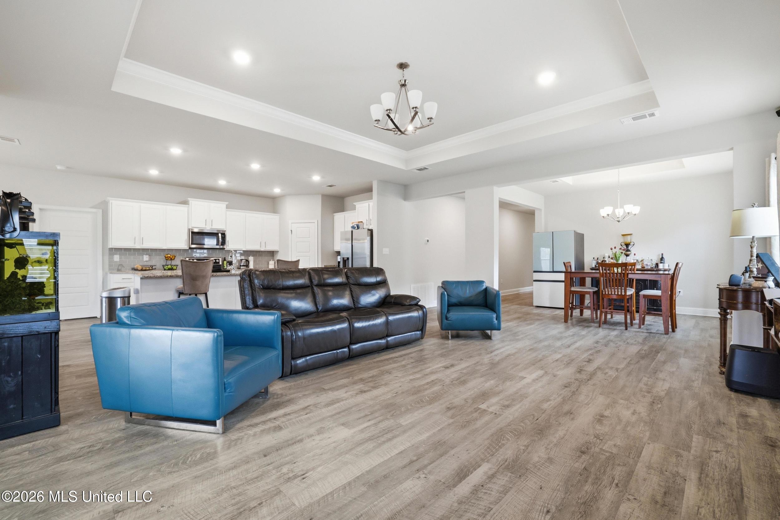 6001 Penni Lane