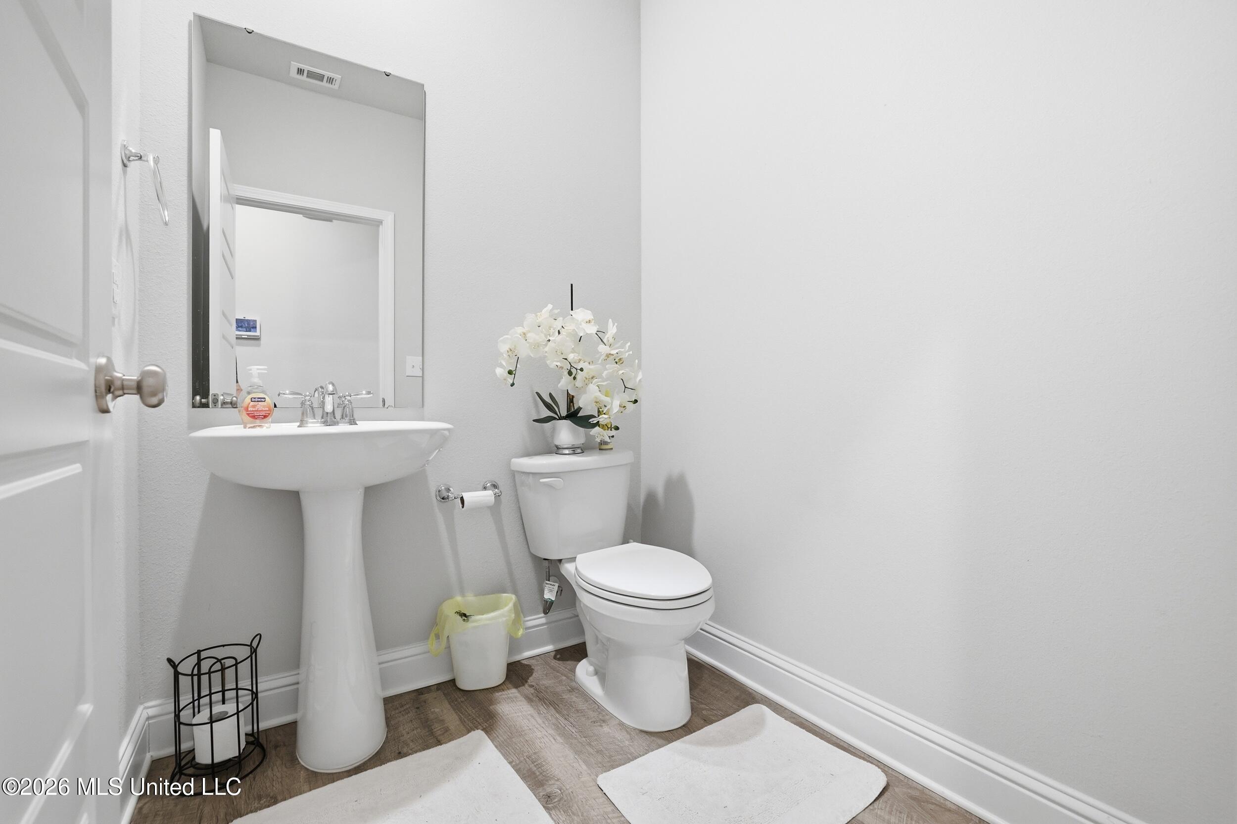 6001 Penni Lane