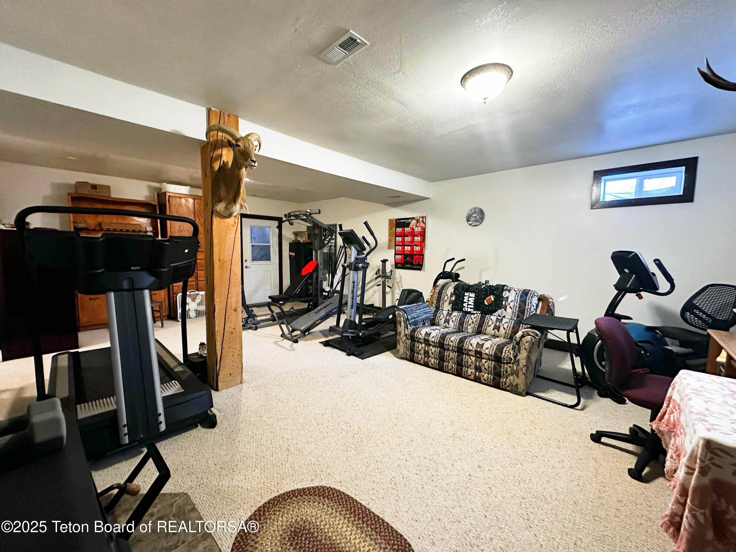 138 FIRST NORTH Road