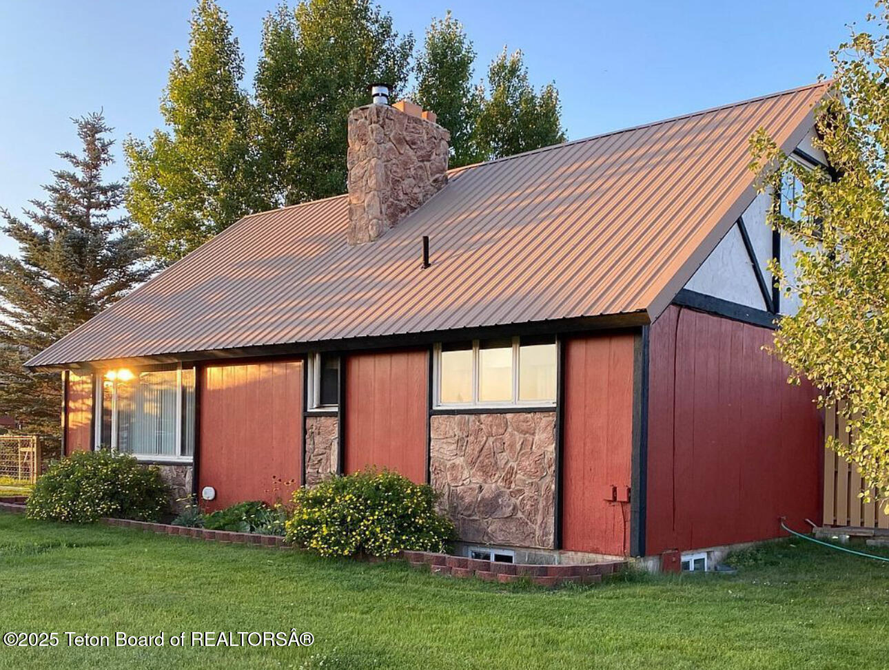 138 FIRST NORTH Road