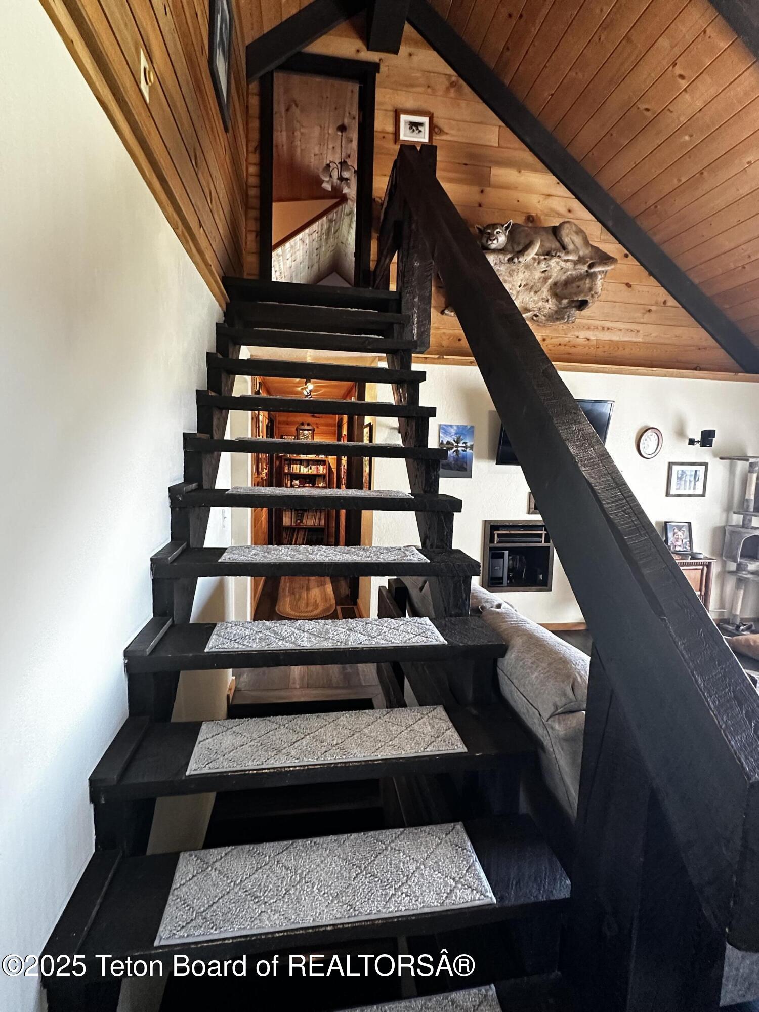 138 FIRST NORTH Road