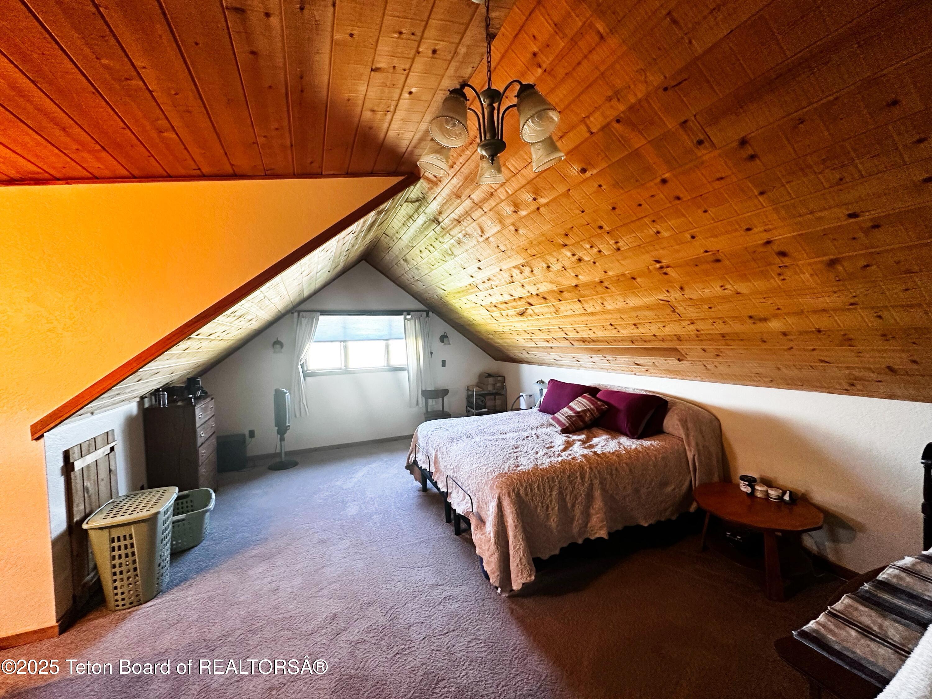 138 FIRST NORTH Road