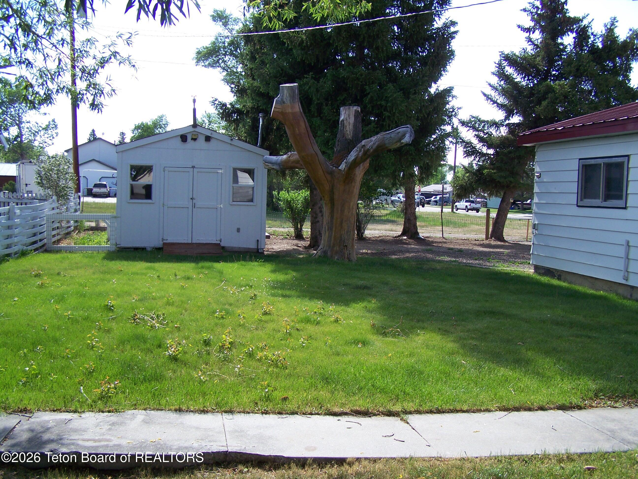 645 W WASHINGTON Street