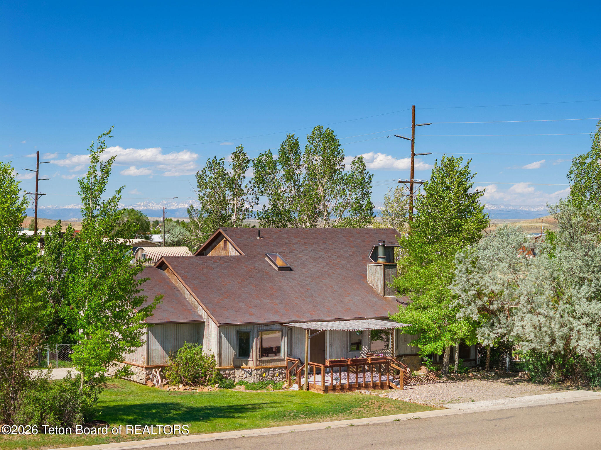 302 RAKESTRAW Avenue