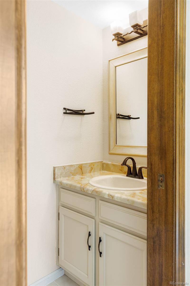 1470 S Quebec Way Unit: 283