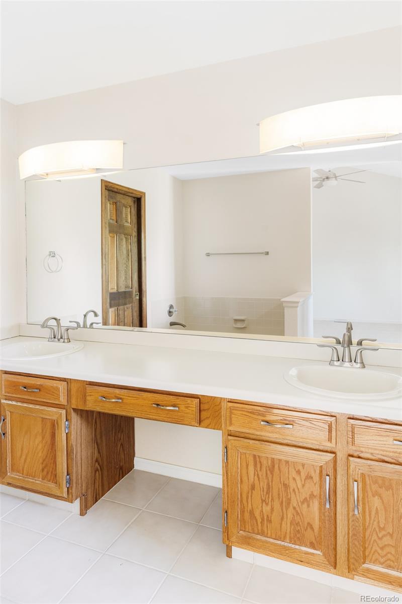 1470 S Quebec Way Unit: 283