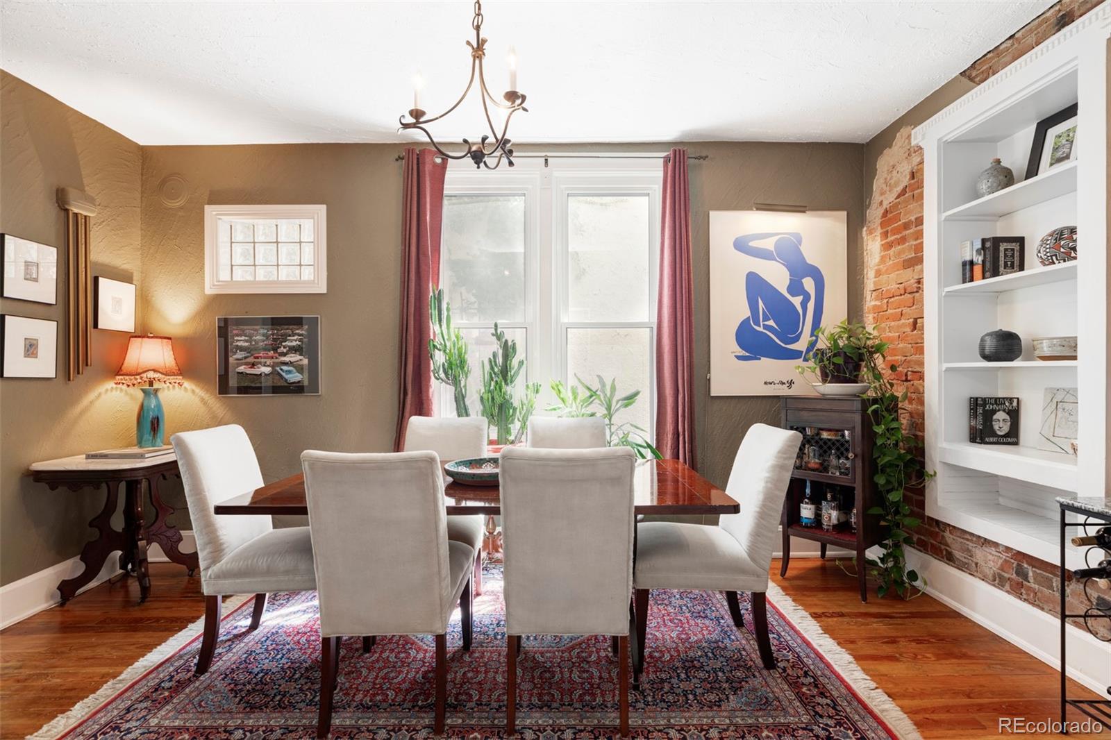 34 W Maple Avenue