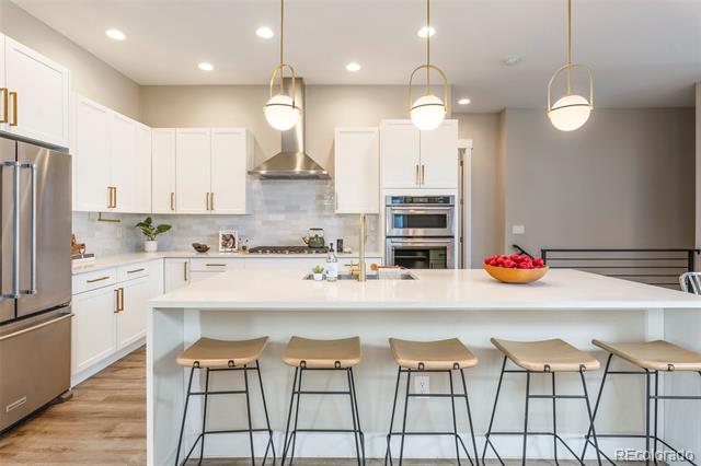5689 Zuni Court