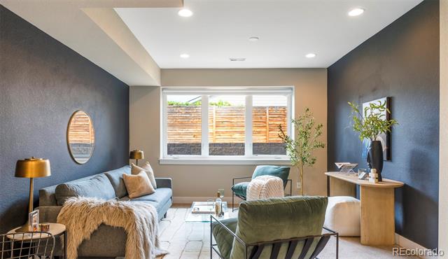 5689 Zuni Court