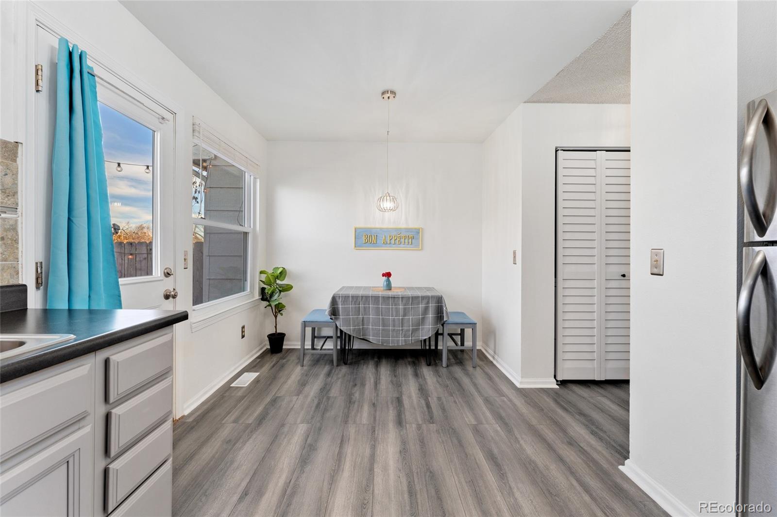 8224 Washington Street Unit: 12