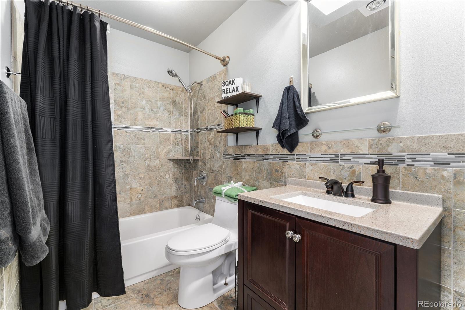 8224 Washington Street Unit: 12