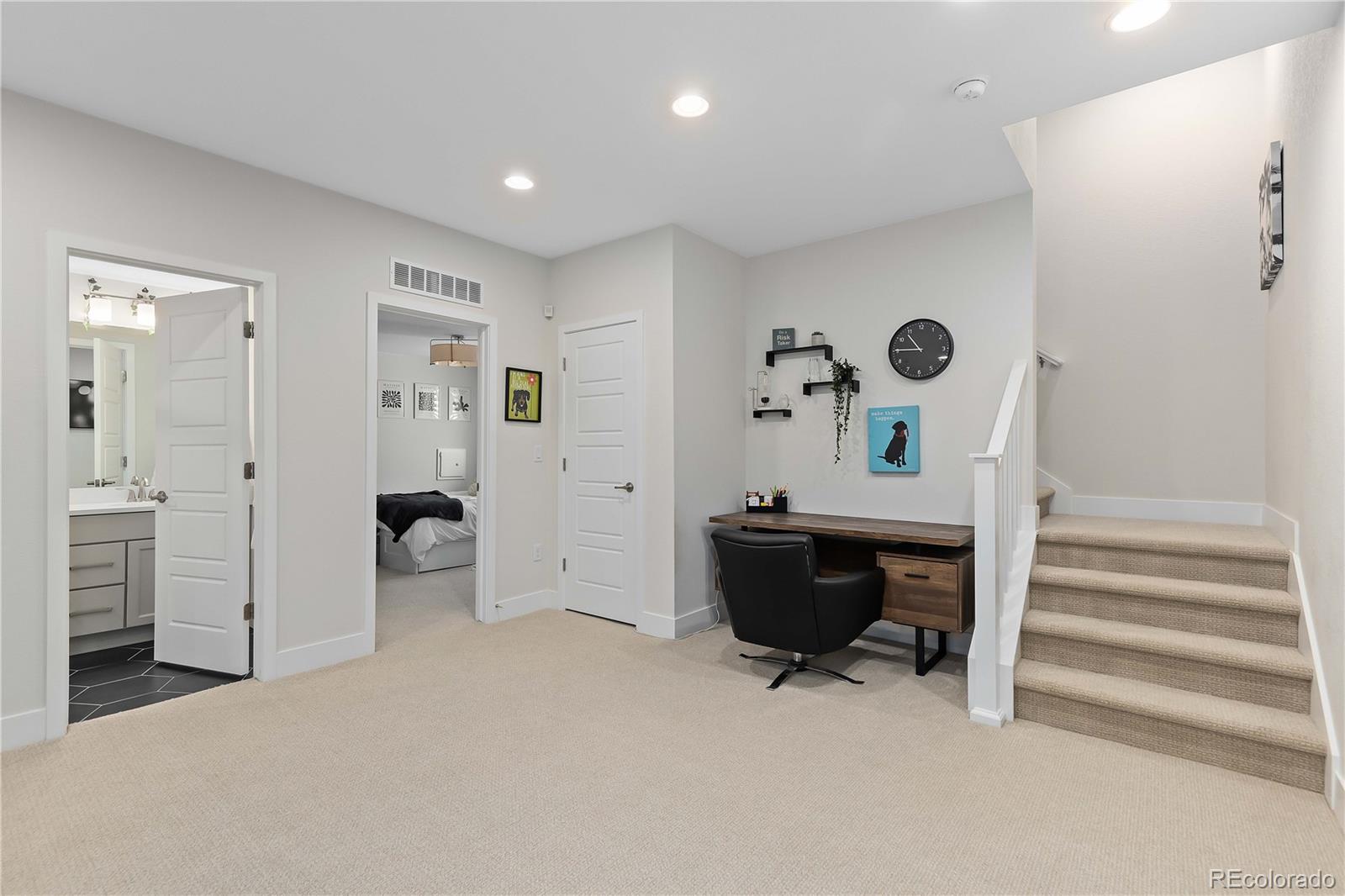 9750 E 62nd Drive