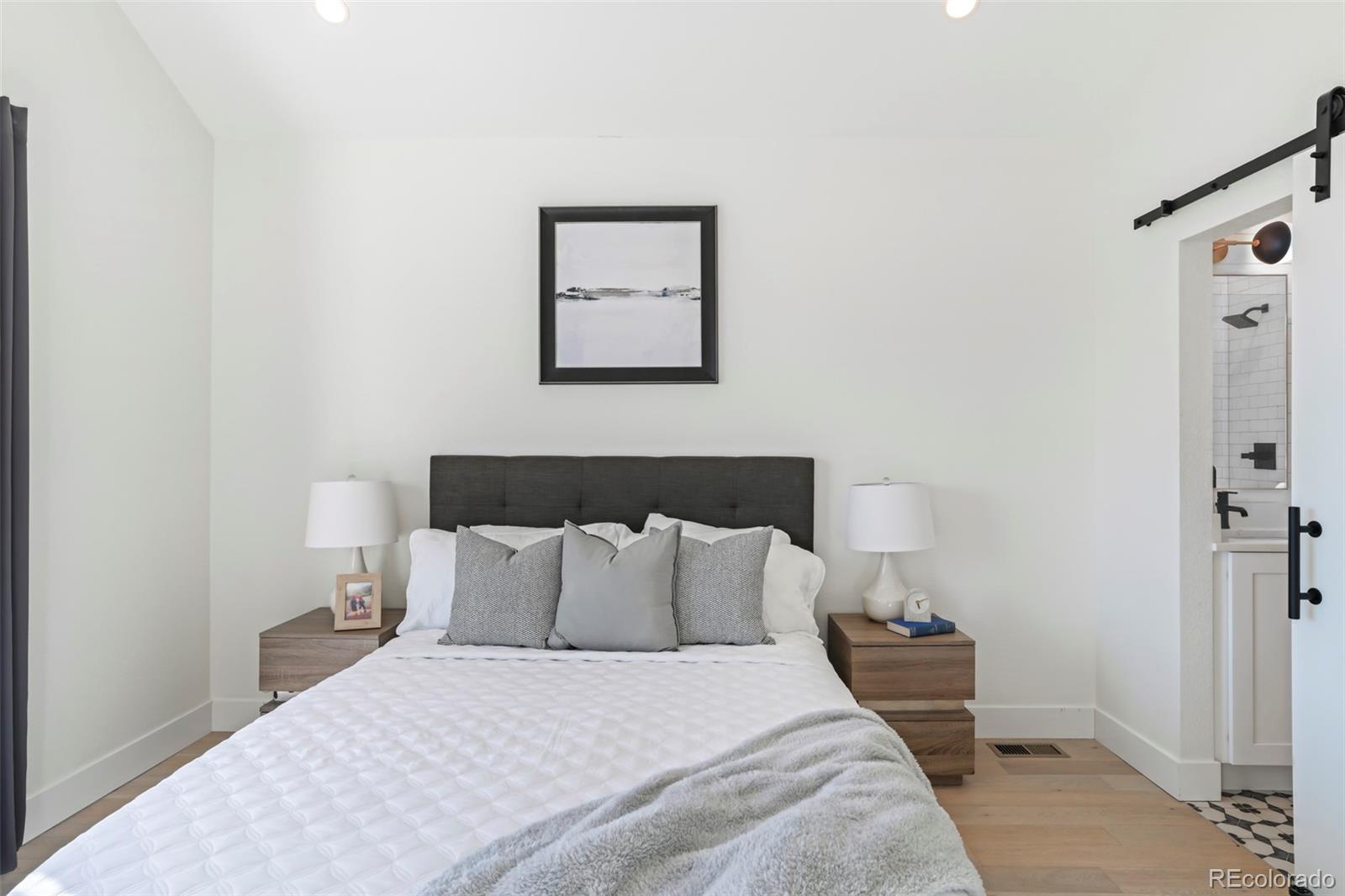 4777 Shoshone Street Unit: 9