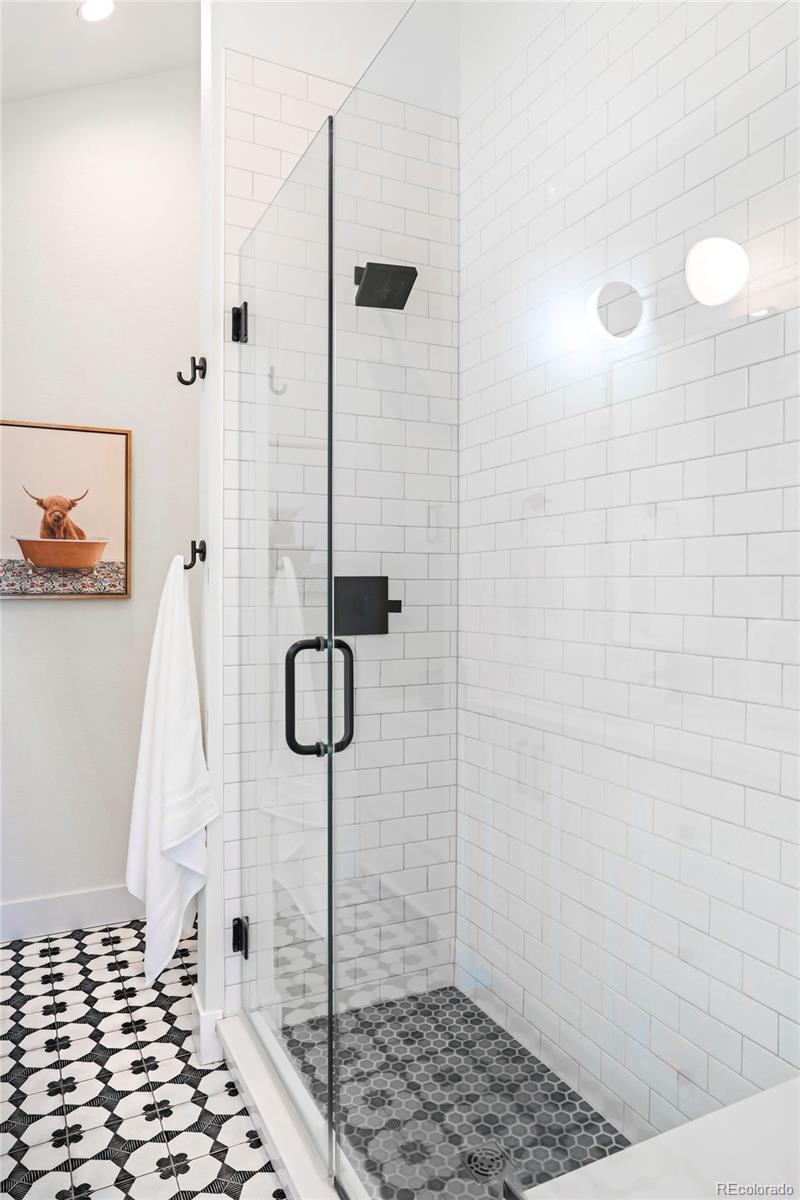 4777 Shoshone Street Unit: 9