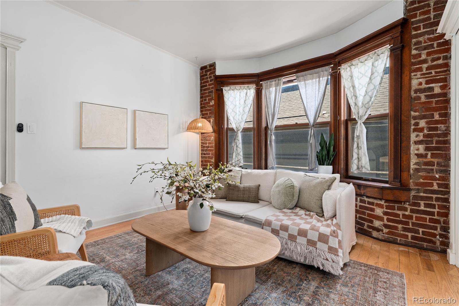 921 E 13th Avenue Unit: 3B