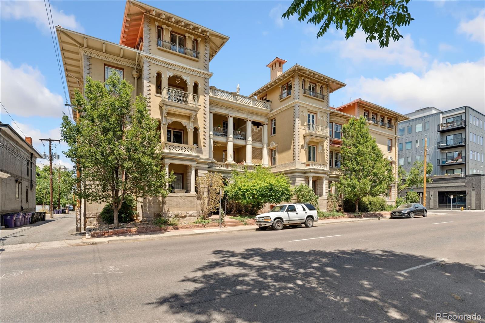 921 E 13th Avenue Unit: 3B