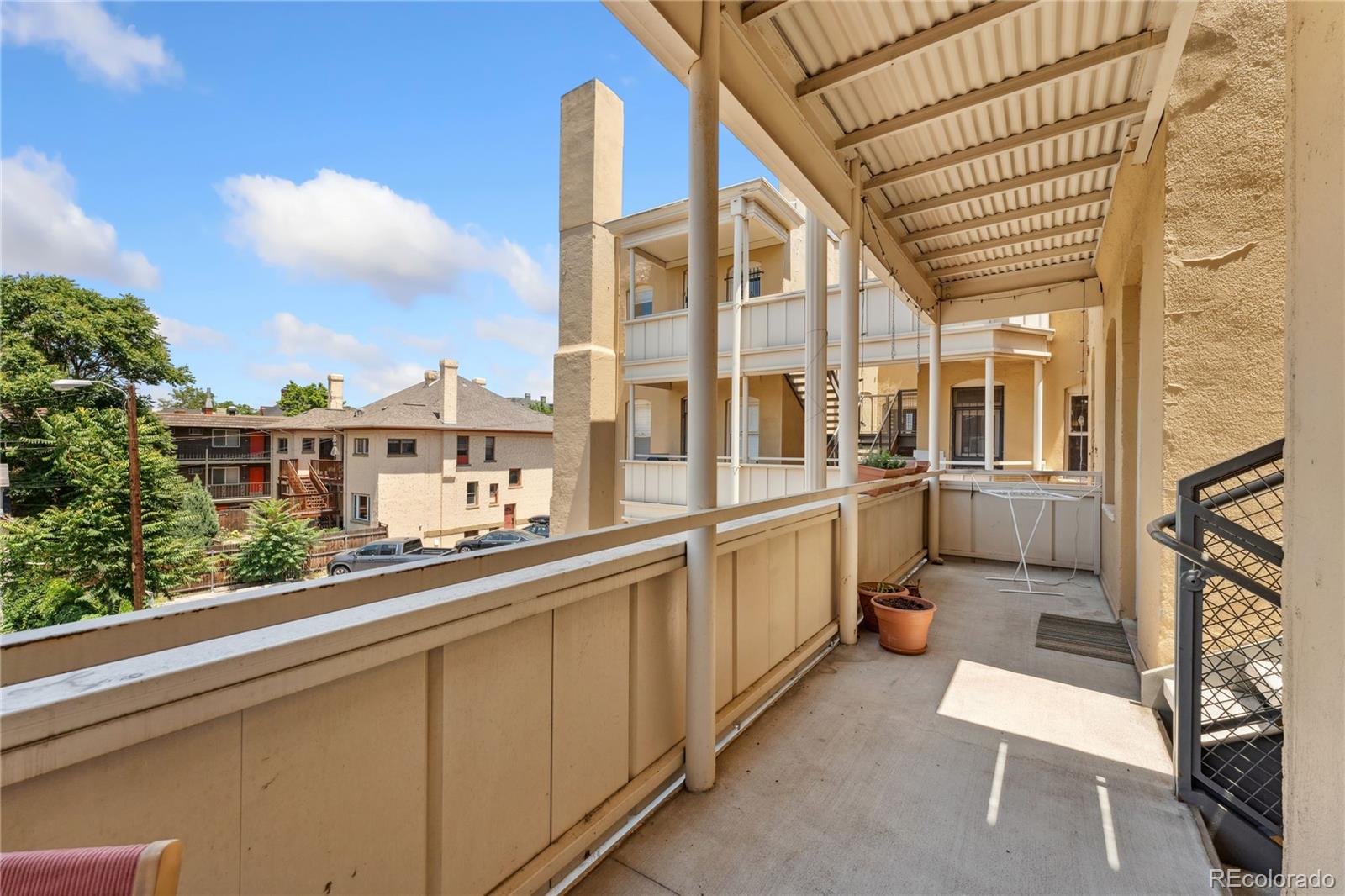 921 E 13th Avenue Unit: 3B